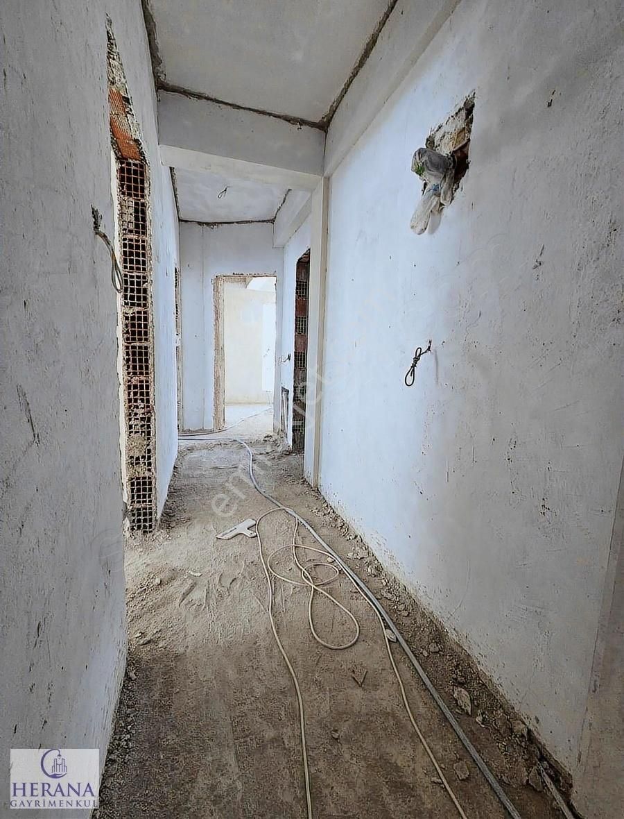 Tuzla Merkezi Konumda Yapımı Tamamlanmak Üzere Satılık Daireler - Görsel 10