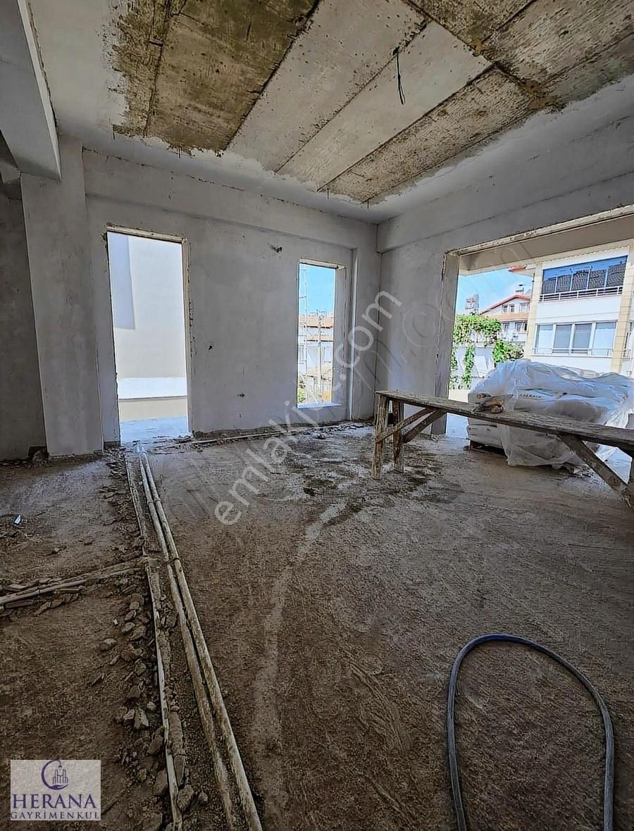 Tuzla Merkezi Konumda Yapımı Tamamlanmak Üzere Satılık Daireler - Görsel 12