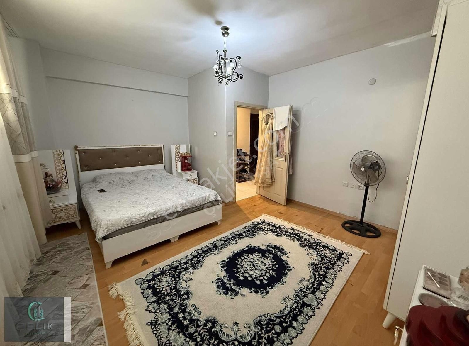 Çelik İnnşat Emlaktan Satılık Daire - Görsel 4