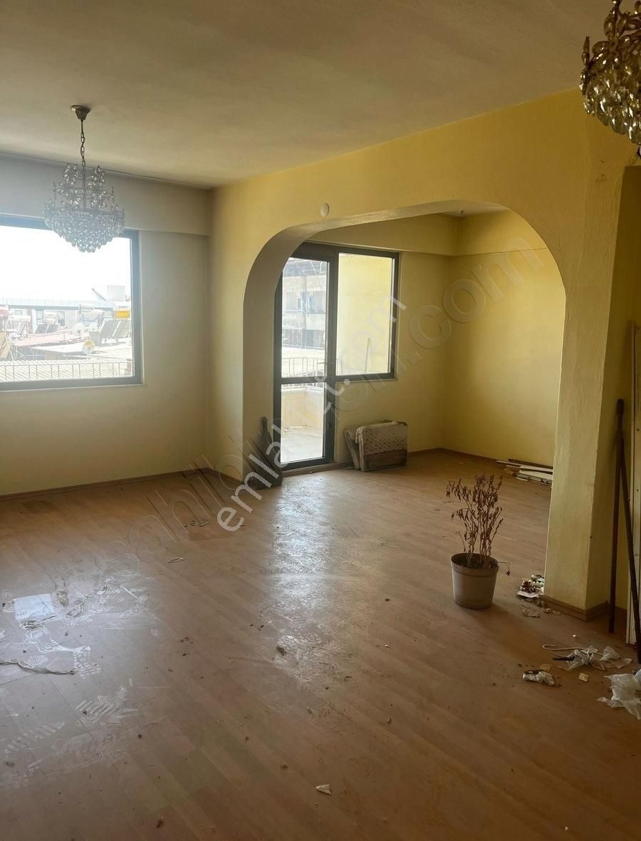 Baron Emlaktan Zafer Mahallesin De Satılık 2+1 Daire - Görsel 5