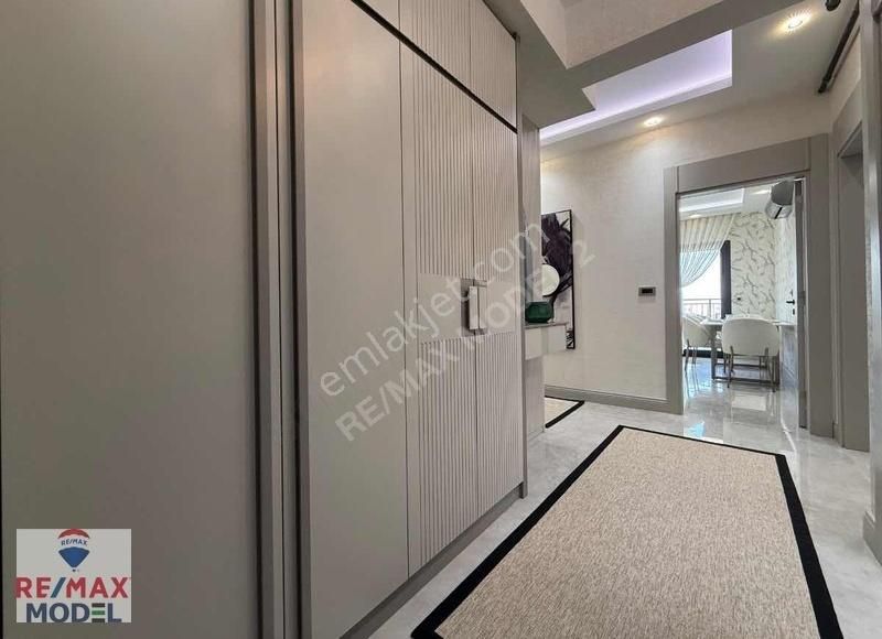 Remax Model'den Şemikler'de Site İçi 4+1 Satılık Daireler - Görsel 33