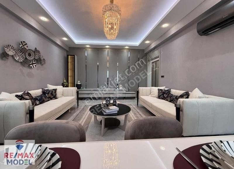 Remax Model'den Şemikler'de Site İçi 4+1 Satılık Daireler - Görsel 16