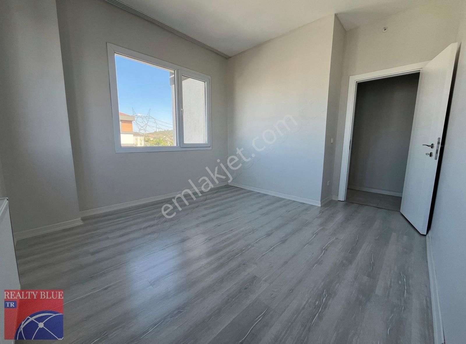 Sultanbeyli Battalgazi'de Lüks Sitede Satılık Boş 3+1 Daire - Görsel 25