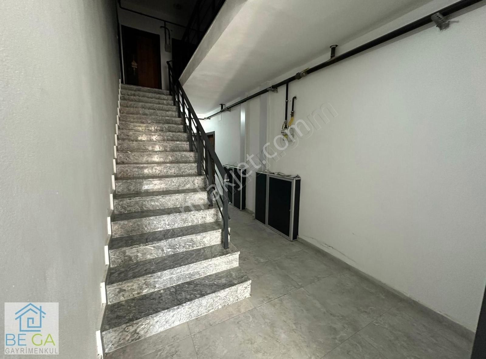 Verandalı Bahçe Kullanım Alanı, Havuz Cephe, Denize Yakın 3+1 - Görsel 28