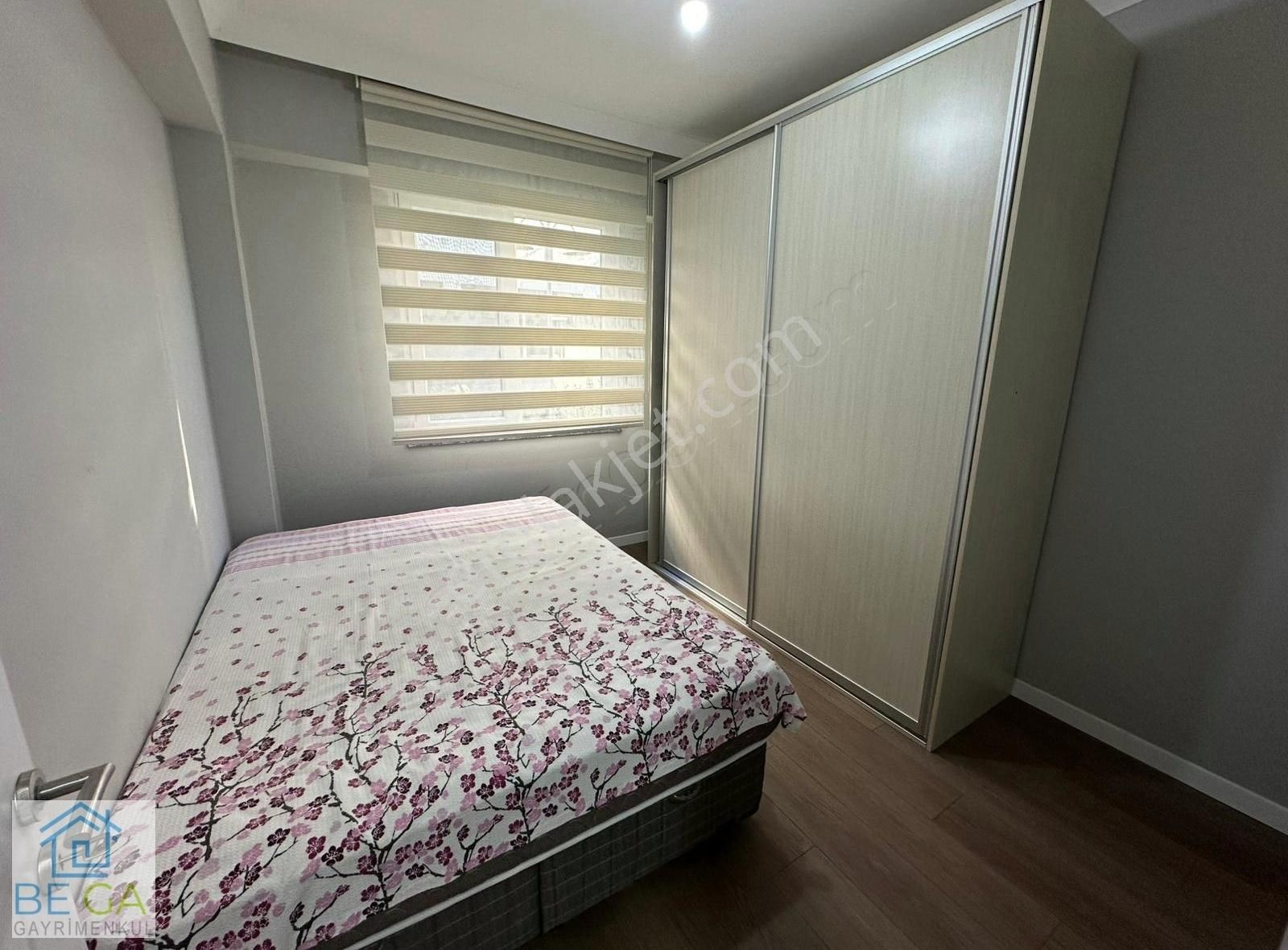 Verandalı Bahçe Kullanım Alanı, Havuz Cephe, Denize Yakın 3+1 - Görsel 16