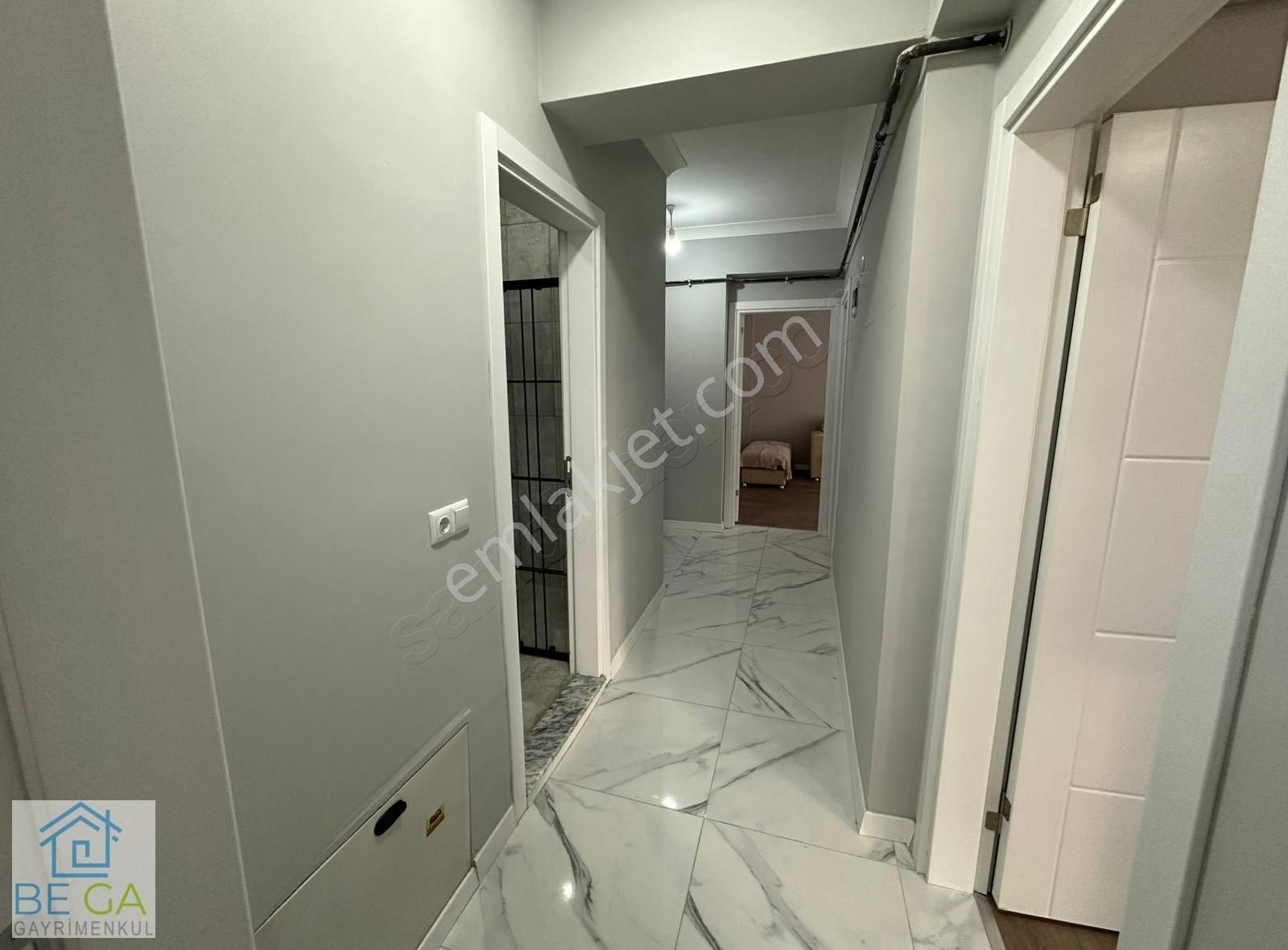 Verandalı Bahçe Kullanım Alanı, Havuz Cephe, Denize Yakın 3+1 - Görsel 6