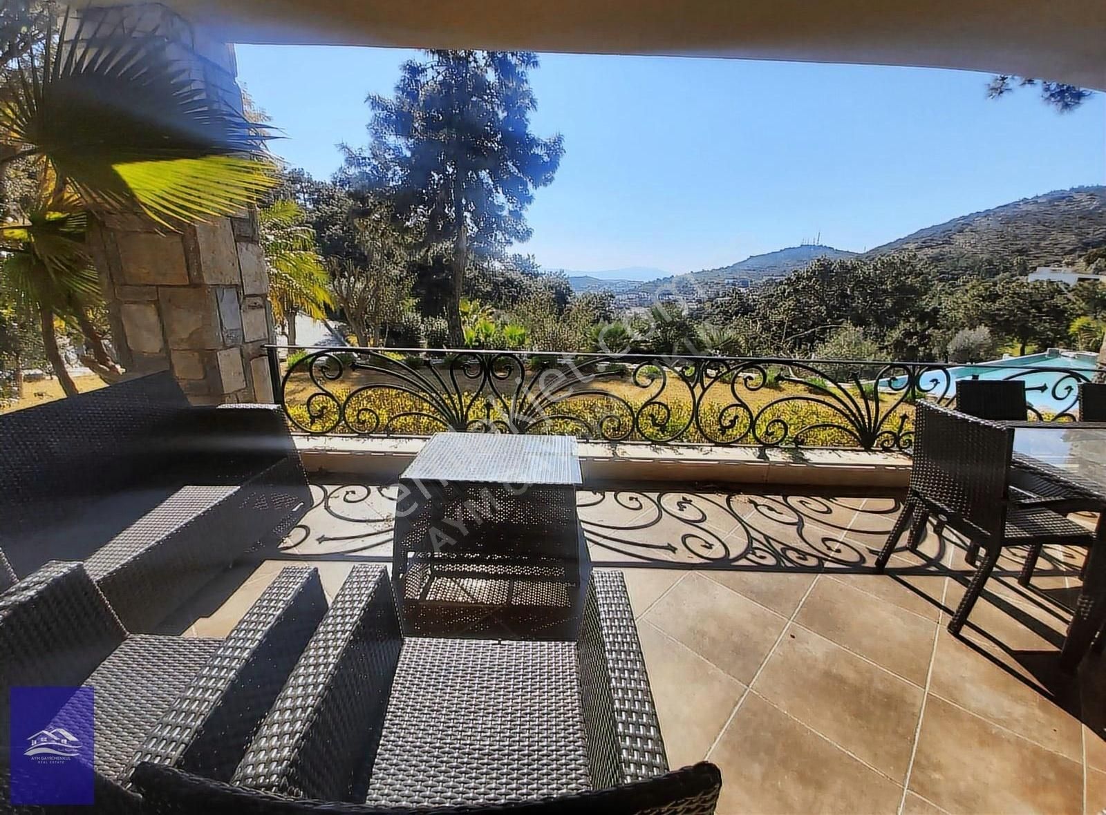 Bodrum Merkez Havuzlu Sitede Satılık Giriş Kat 2+1 Daire - Görsel 6