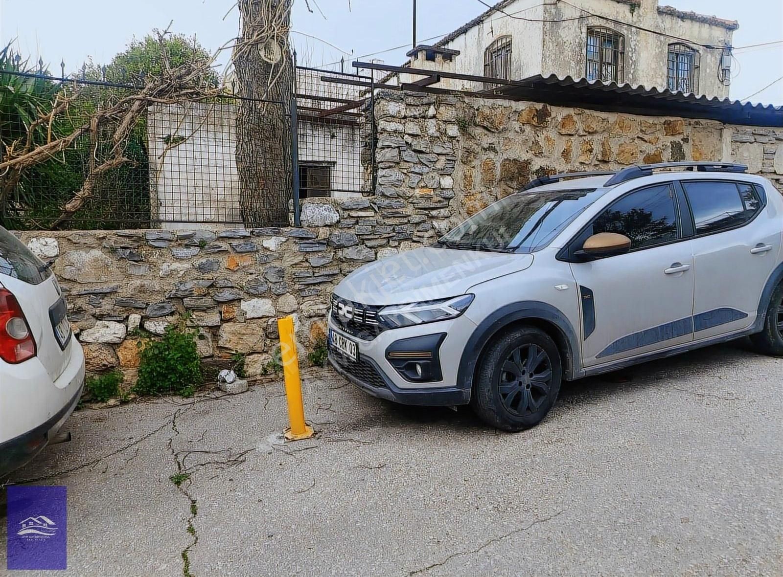 Bodrum Marinada Satılık Taş Ev - Görsel 14