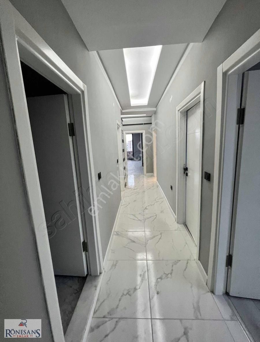 Rönesans Emlak'tan Ful Deniz Manzaralı 3+1 Daire - Görsel 10