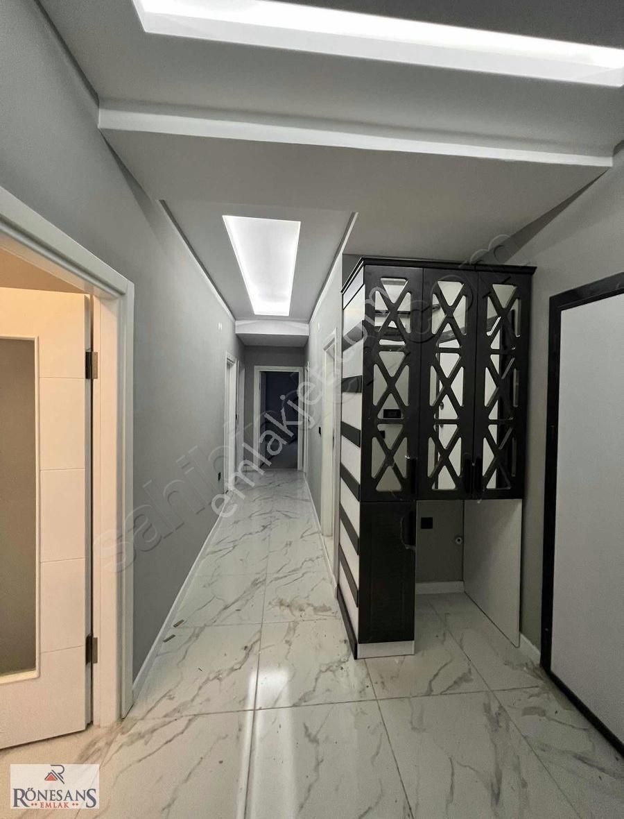 Rönesans Emlak'tan Ful Deniz Manzaralı 3+1 Daire - Görsel 18