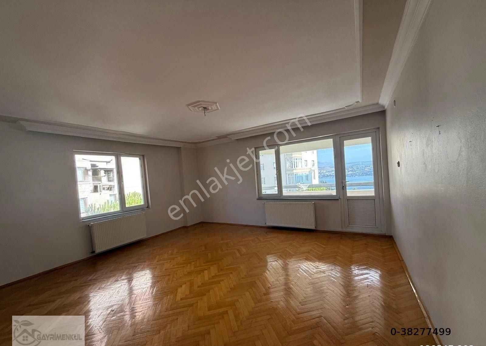 Gayrimenkul Dünyasın'dan..! Manastır Da Deniz Manzaralı 3+1 Satılık Daire..!