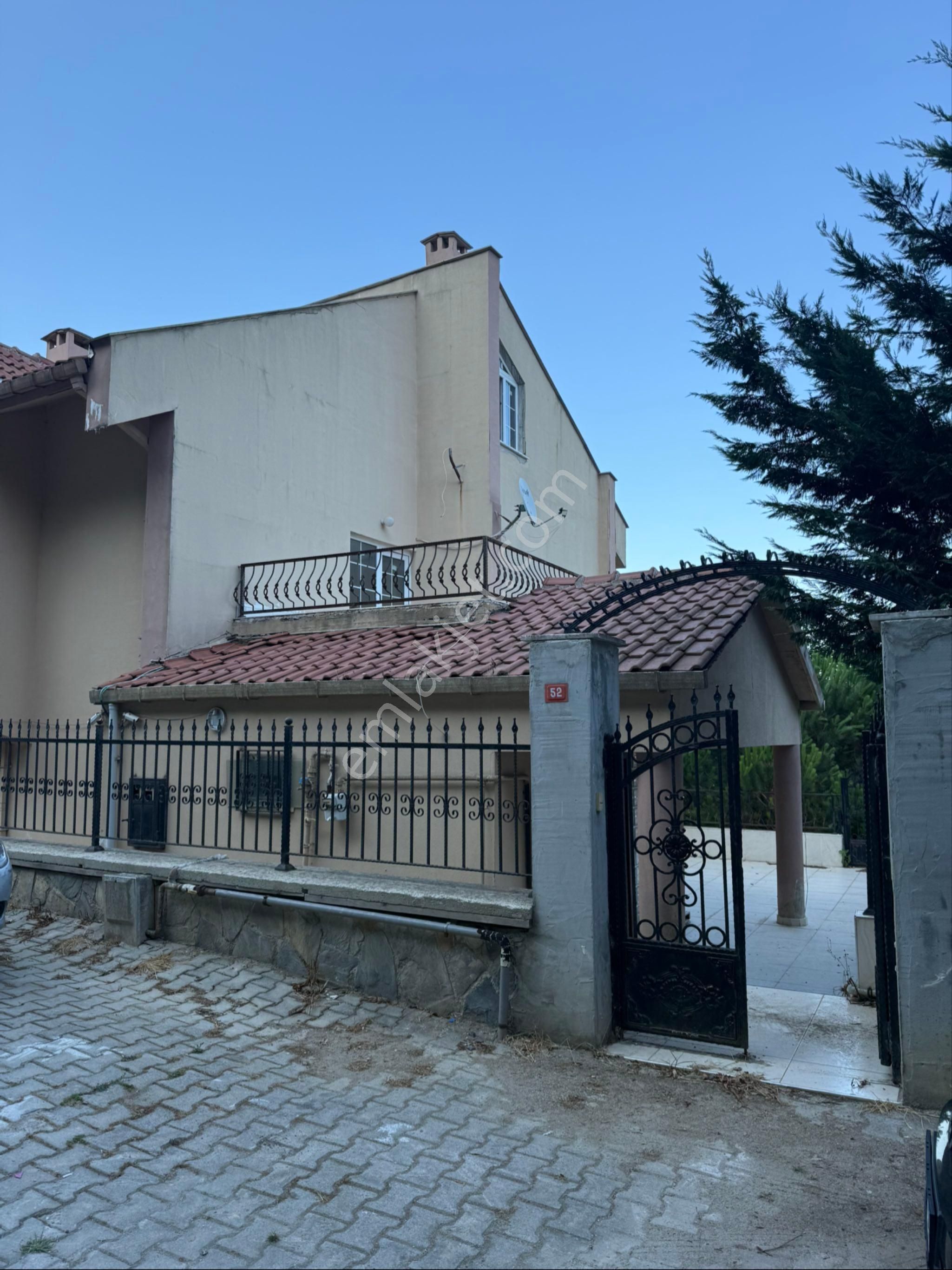 Sahibinden Sarıyer Demirciköy Sanatçılar Sitesinde Satılık 8+2 Müstakil Villa - Görsel 2