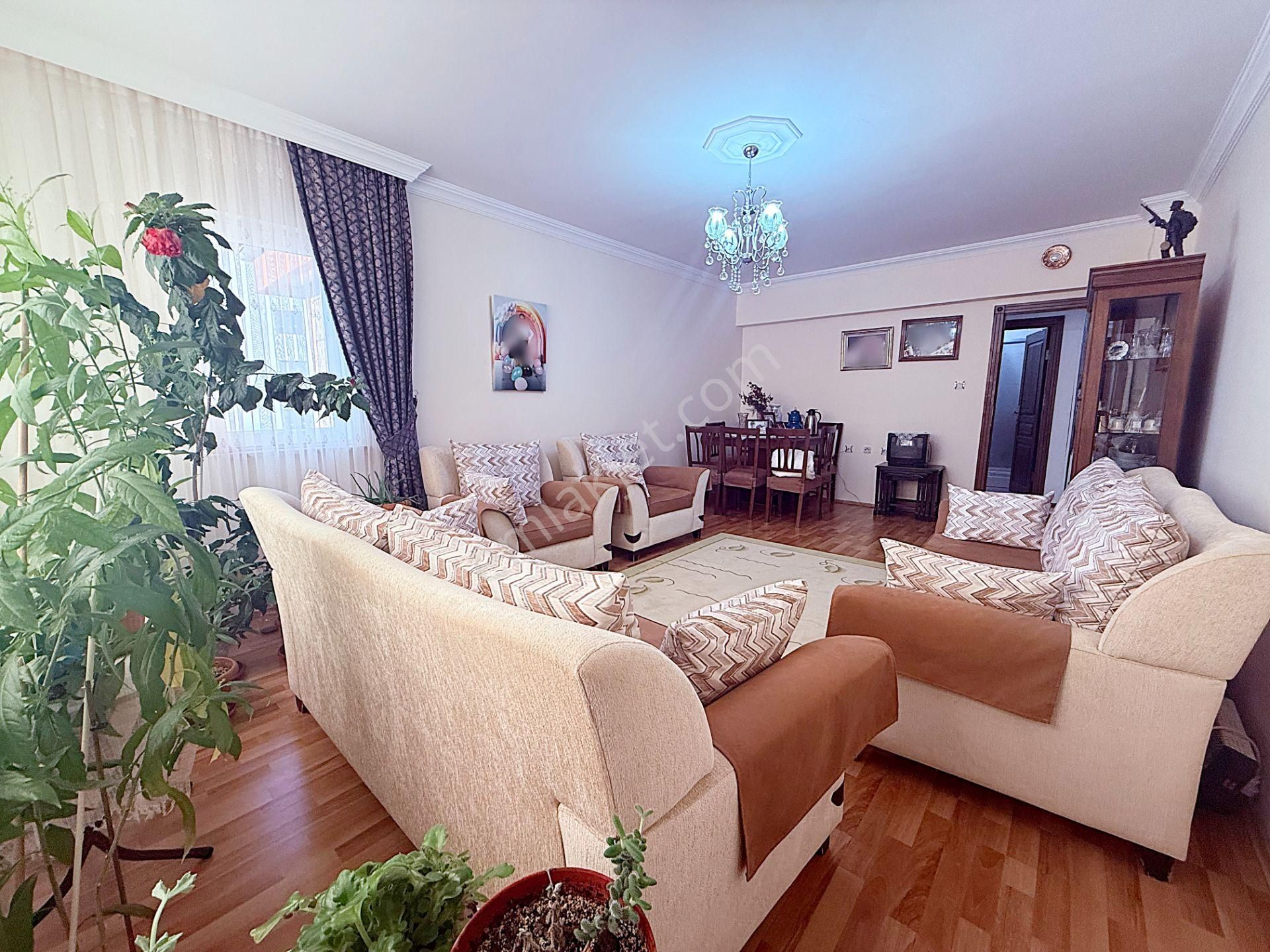 Barıştepede Manzaralı 12.kat Ful Yapılı Teras Balkonlu Geniş 3+1 - Görsel 15