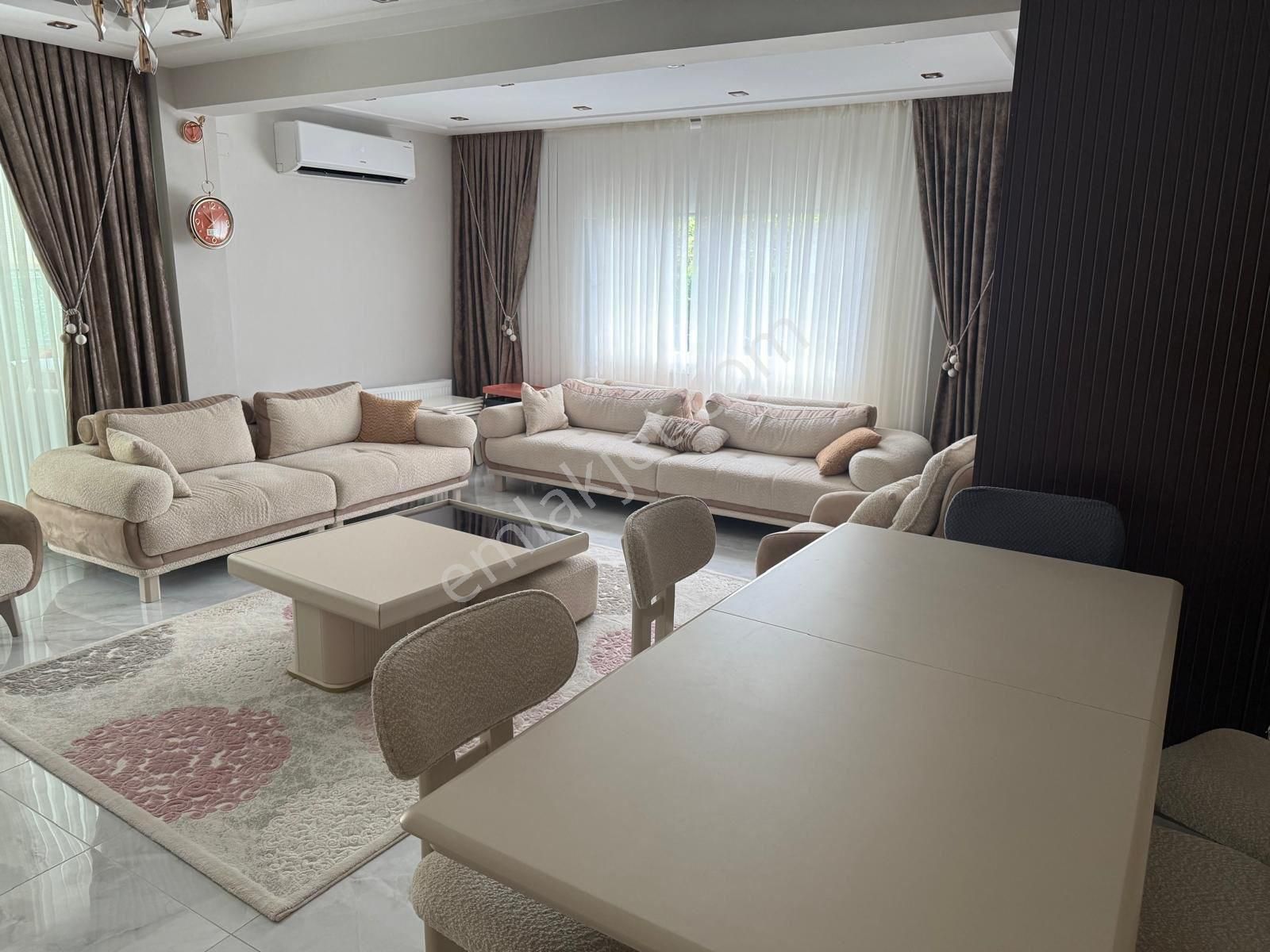 Tripleks 4+1 Kış Balkonlu Harika Lokasyonda Köşe Villa - Görsel 5