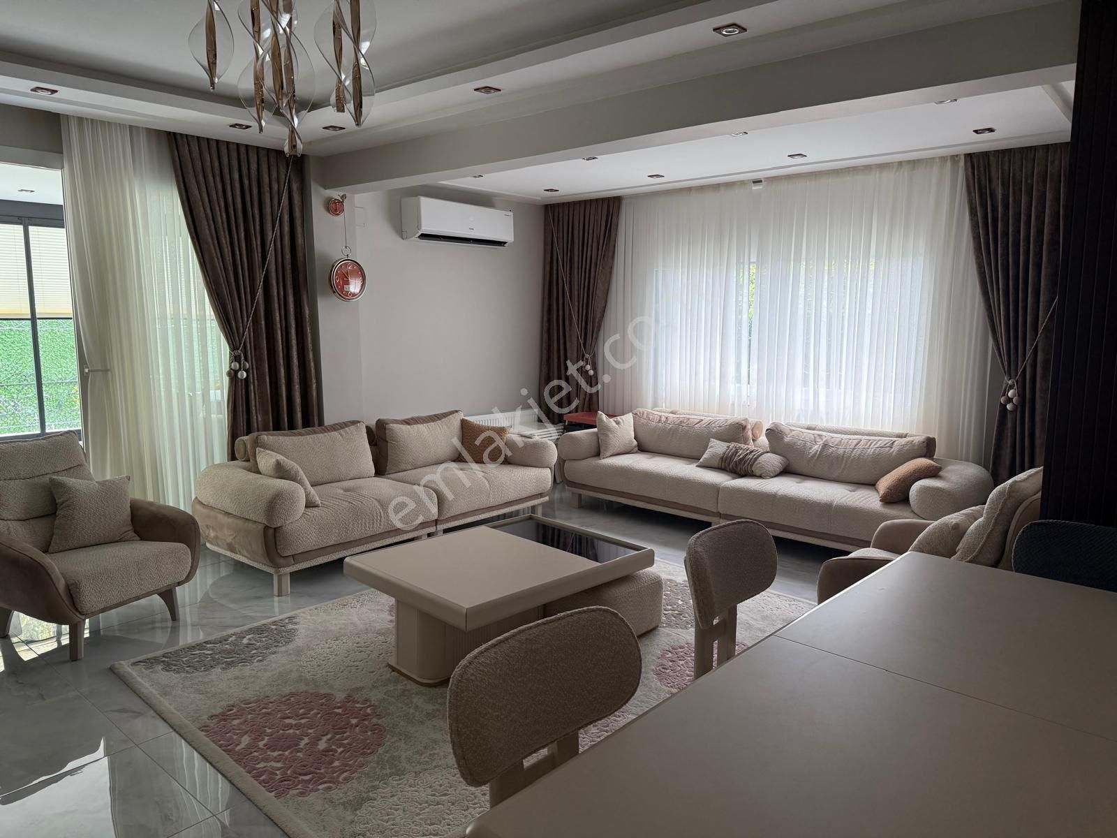 Tripleks 4+1 Kış Balkonlu Harika Lokasyonda Köşe Villa - Görsel 13