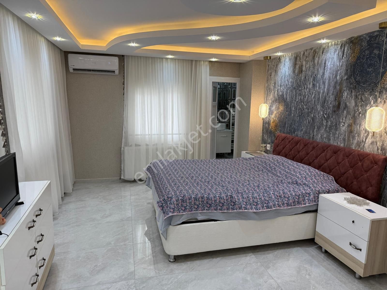 Tripleks 4+1 Kış Balkonlu Harika Lokasyonda Köşe Villa - Görsel 7