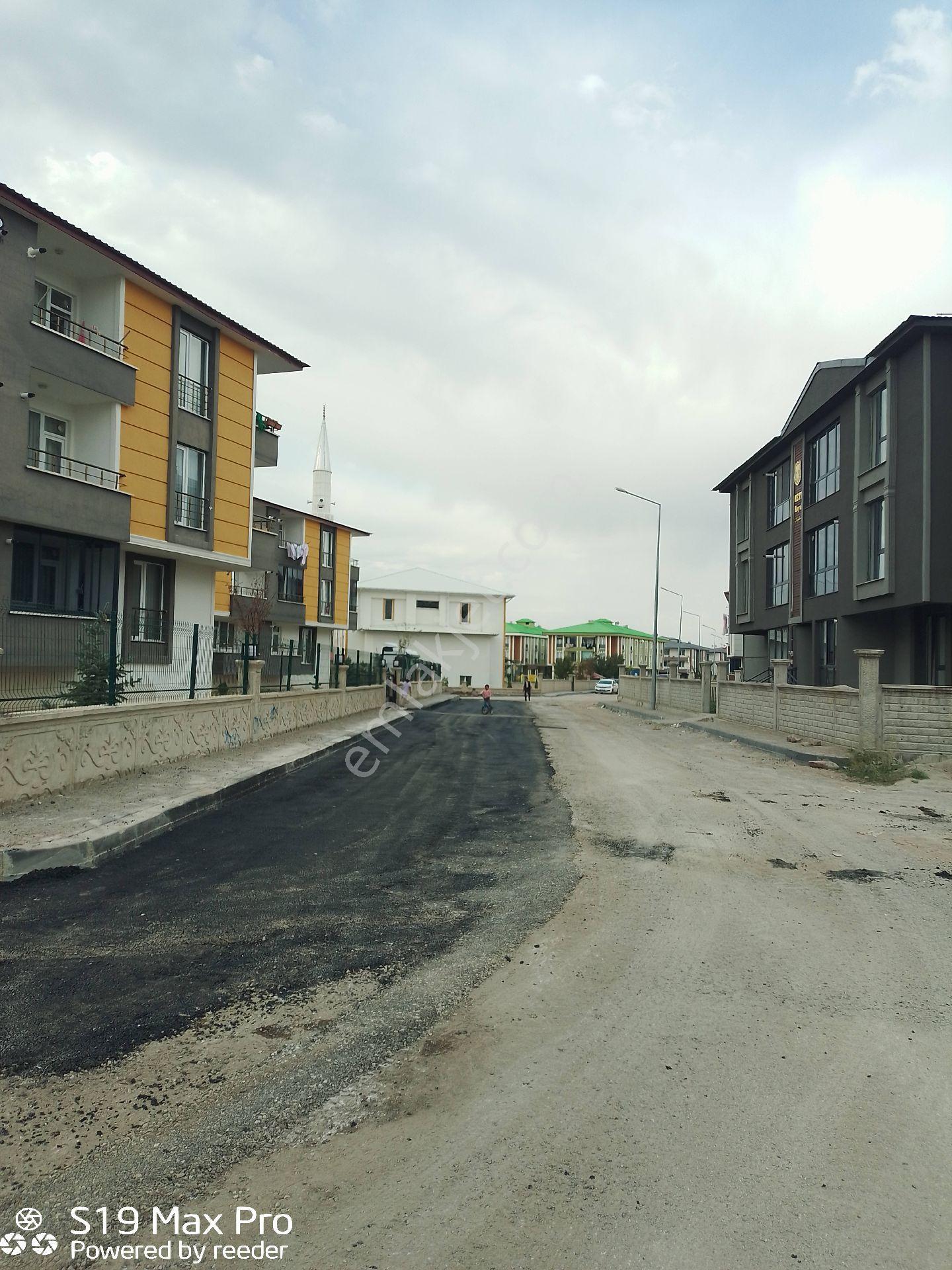 Dadaşkent Karanfil Evler De Satılık 2+1 Lüks