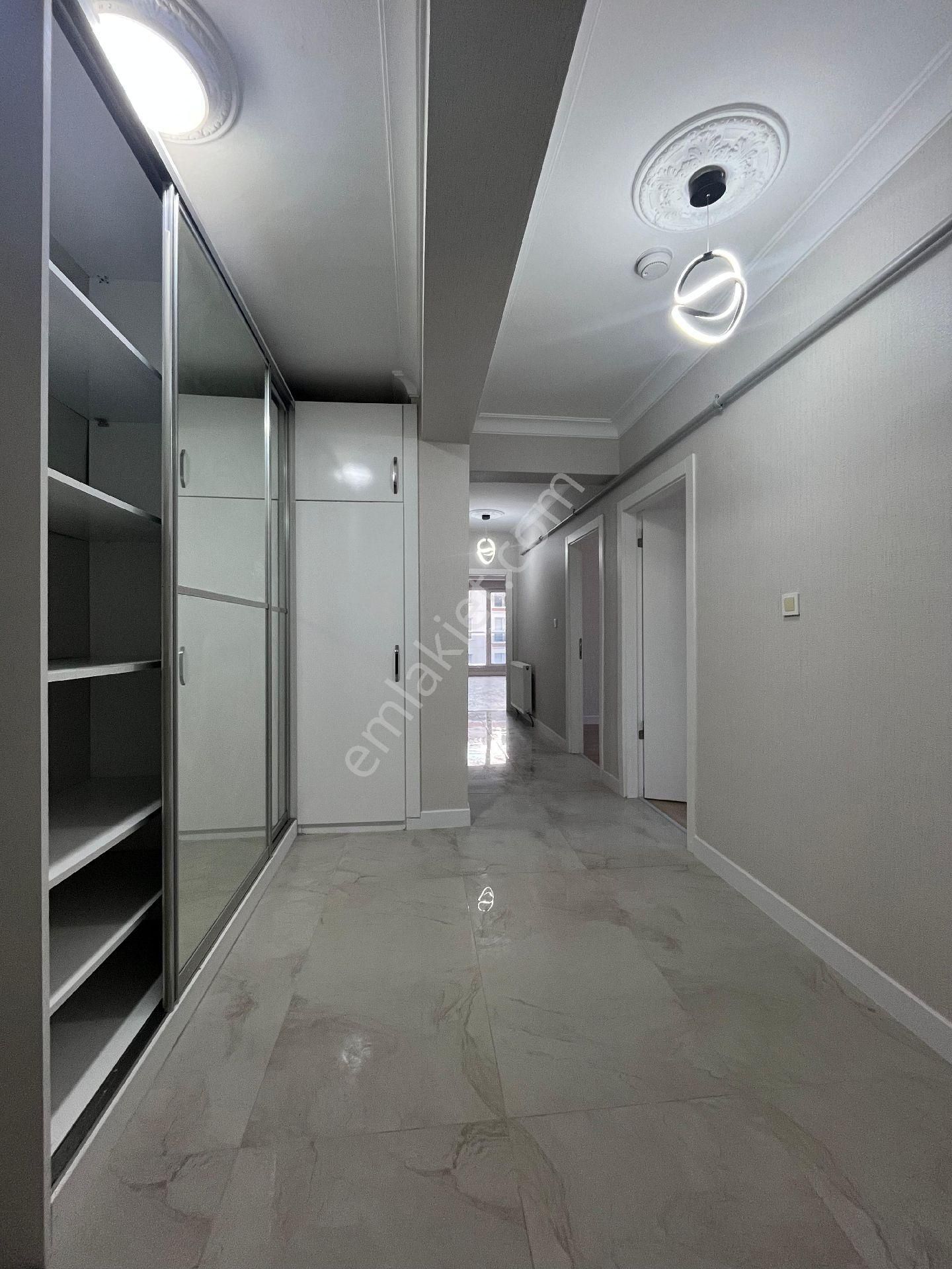 Karakeçili Cad. Üzeri Full Yapılı Katta 4+1 Dublex - Görsel 9