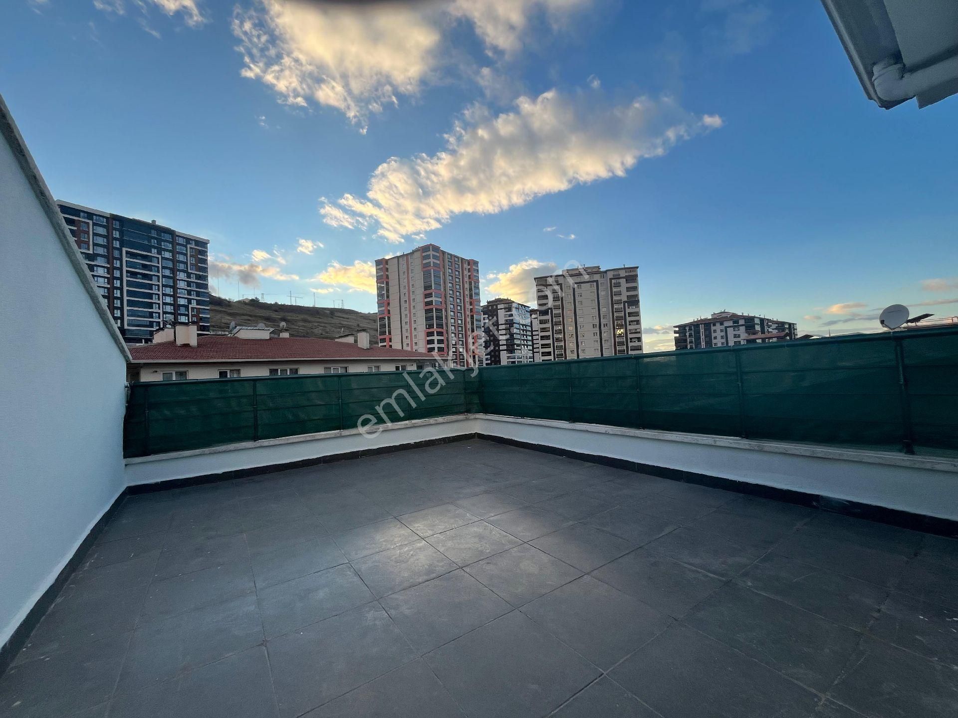 Karakeçili Cad. Üzeri Full Yapılı Katta 4+1 Dublex - Görsel 24