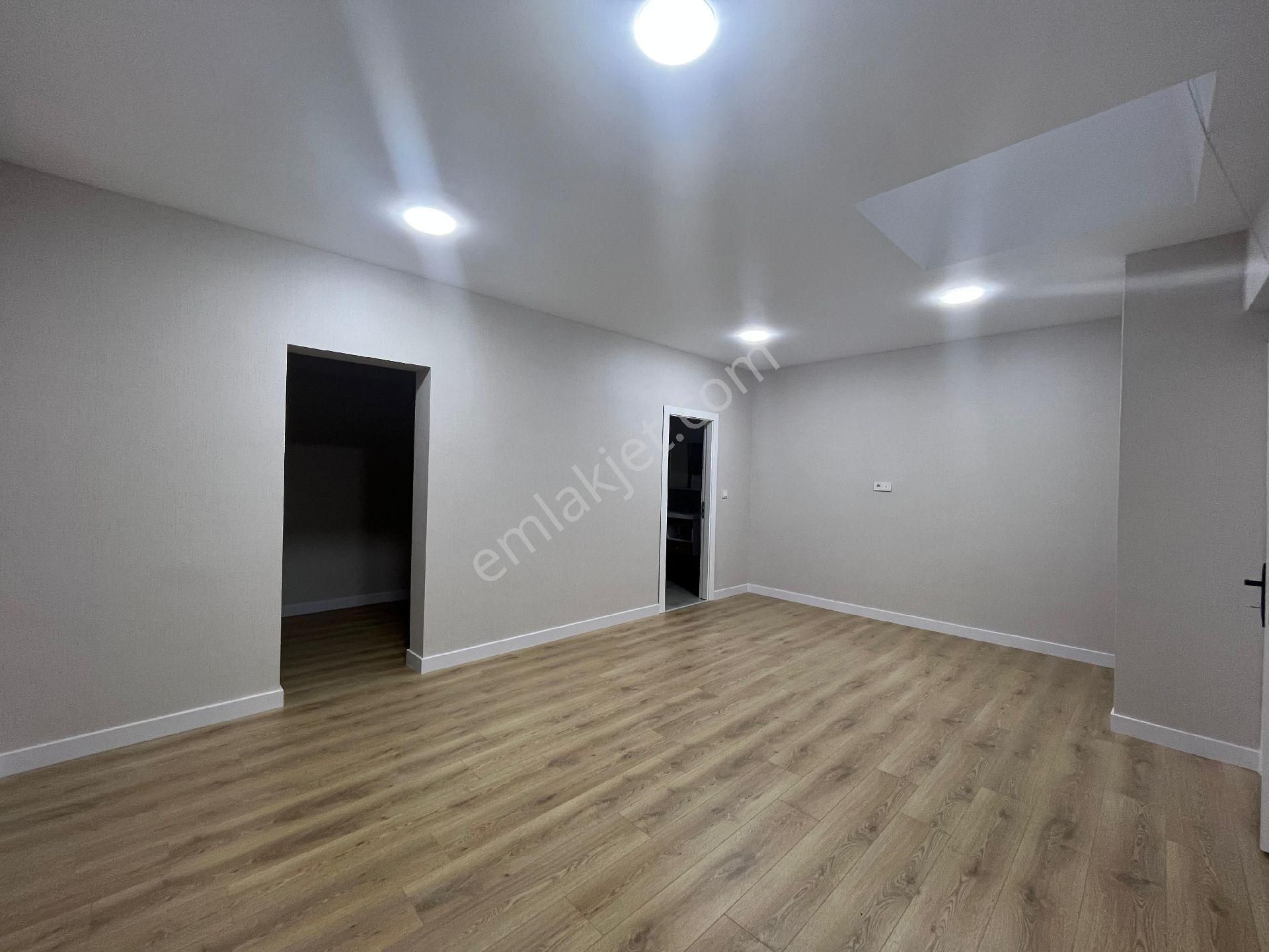 Karakeçili Cad. Üzeri Full Yapılı Katta 4+1 Dublex - Görsel 15