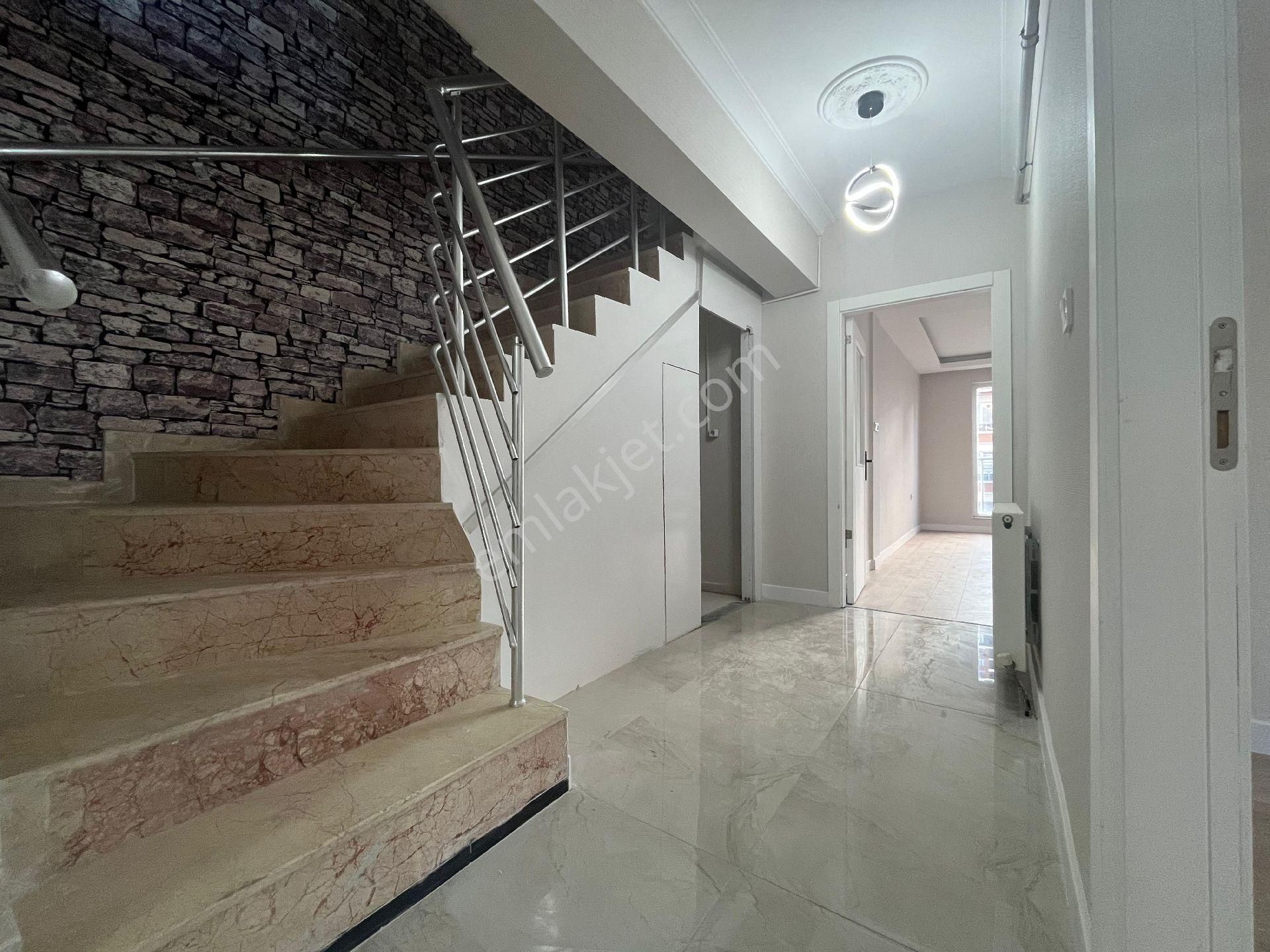 Karakeçili Cad. Üzeri Full Yapılı Katta 4+1 Dublex - Görsel 11