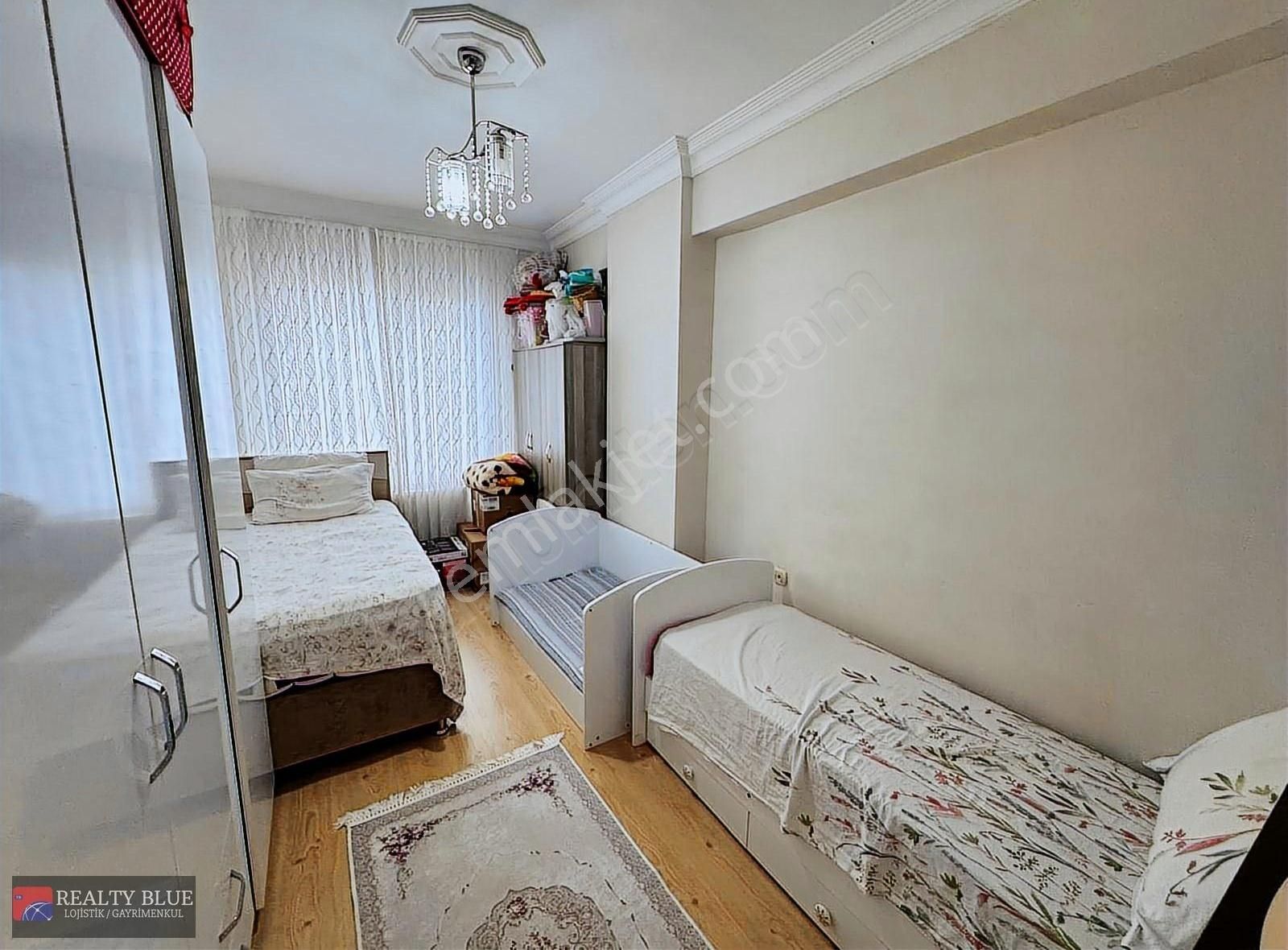 Ümraniye'de Site İçi Metro Yanında 2+1 Arakat 97 M2 Net Daire.. - Görsel 2