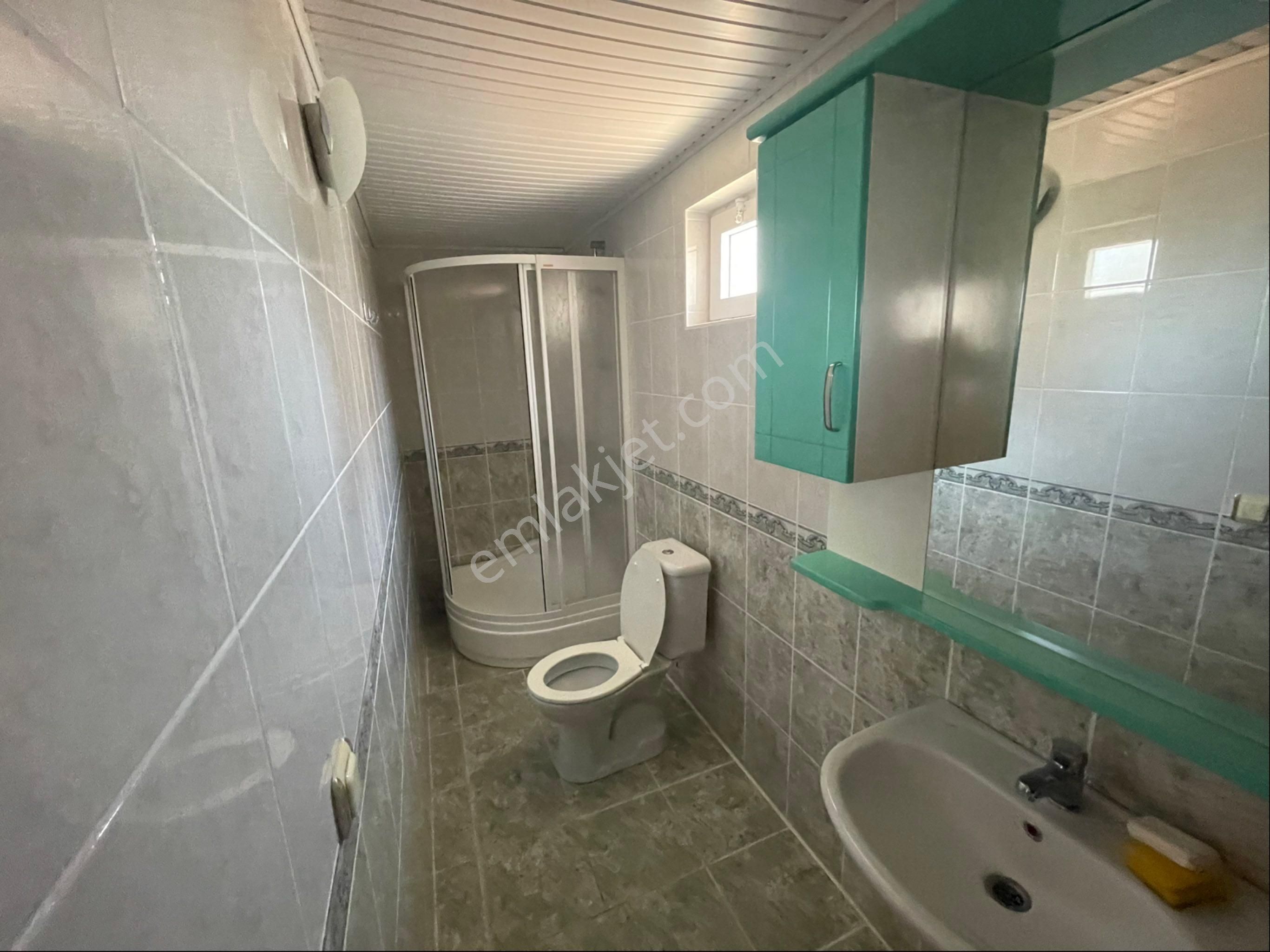 Yıldızlı'da Kiralık 4+1 Deniz Manzaralı Tripleks Villa - Görsel 30