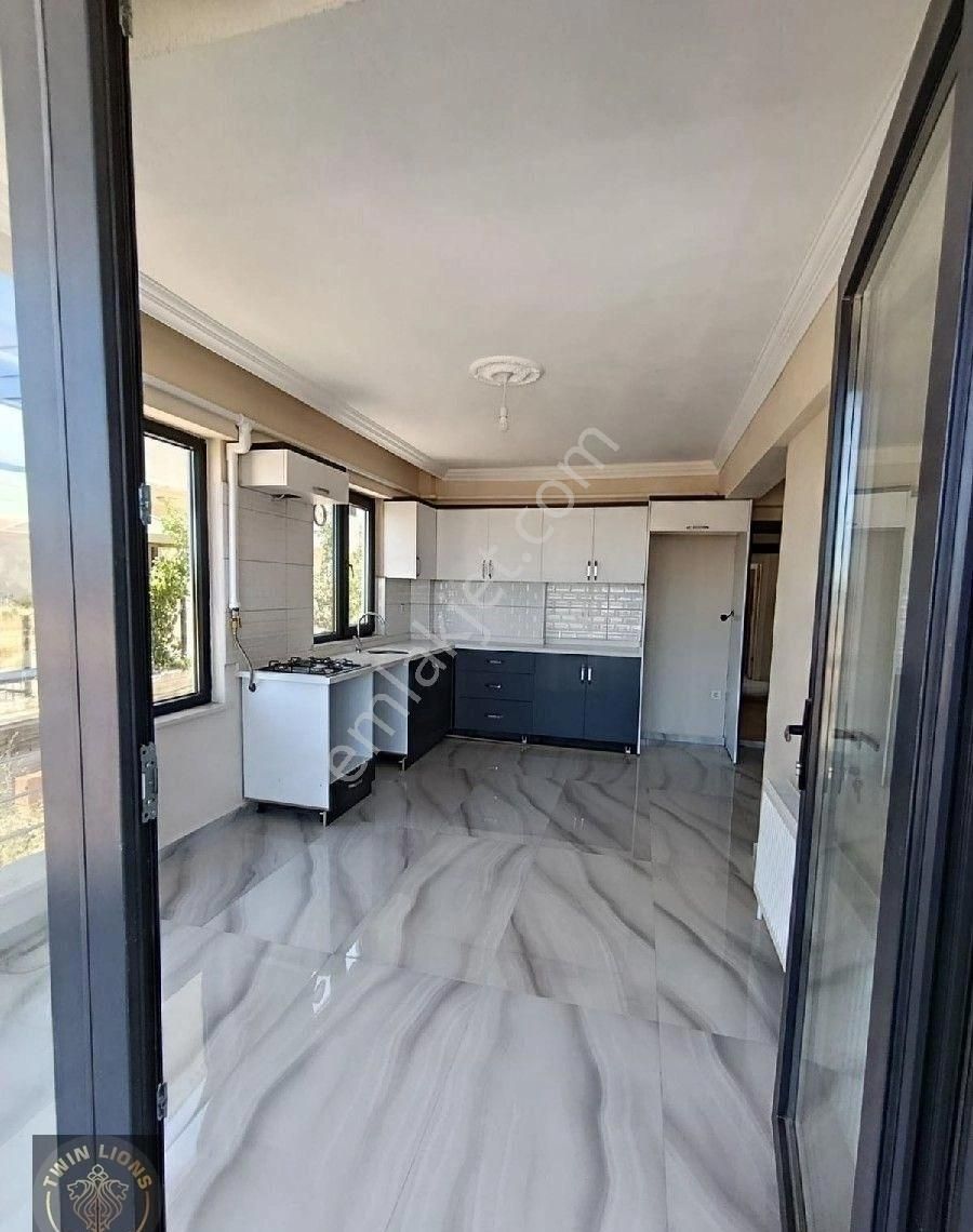 Geyikli'de Bozcaada İskelesi'ne Yürüme Mesafesinde Komple Satılık Apartman!!! - Görsel 9