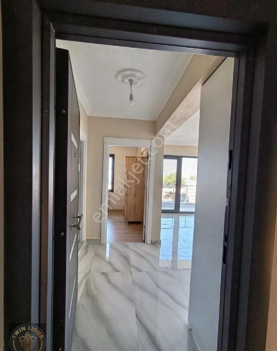 Geyikli'de Bozcaada İskelesi'ne Yürüme Mesafesinde Komple Satılık Apartman!!! - Görsel 8