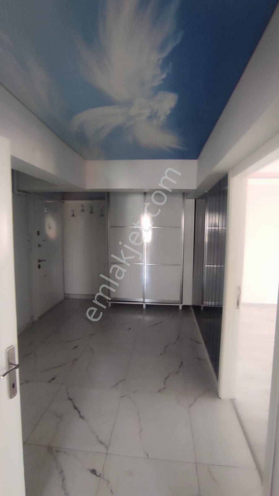 Acil*fiyat Düştü* Ufuktepe Osmangazi Cadde Si Üzerin De Çarşı Pazar İçi 3+1 Daire* - Görsel 12