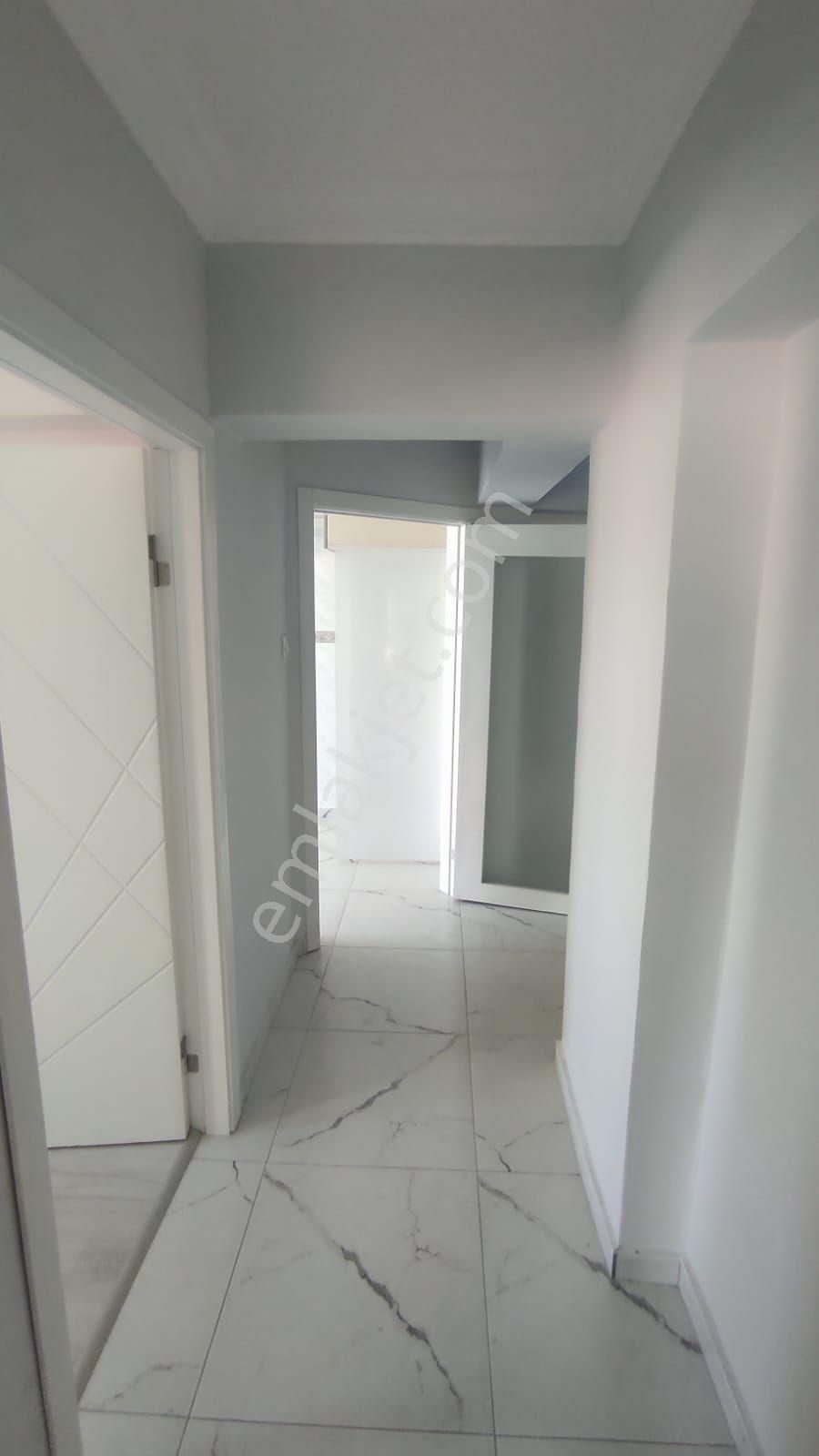 Acil*fiyat Düştü* Ufuktepe Osmangazi Cadde Si Üzerin De Çarşı Pazar İçi 3+1 Daire* - Görsel 14