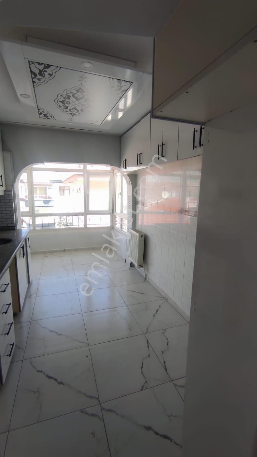 Acil*fiyat Düştü* Ufuktepe Osmangazi Cadde Si Üzerin De Çarşı Pazar İçi 3+1 Daire* - Görsel 19