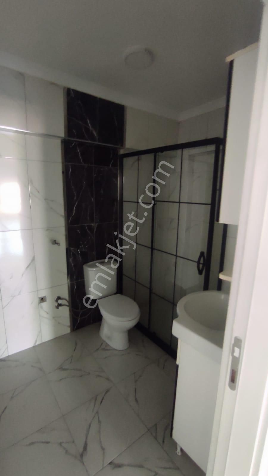 Acil*fiyat Düştü* Ufuktepe Osmangazi Cadde Si Üzerin De Çarşı Pazar İçi 3+1 Daire* - Görsel 23