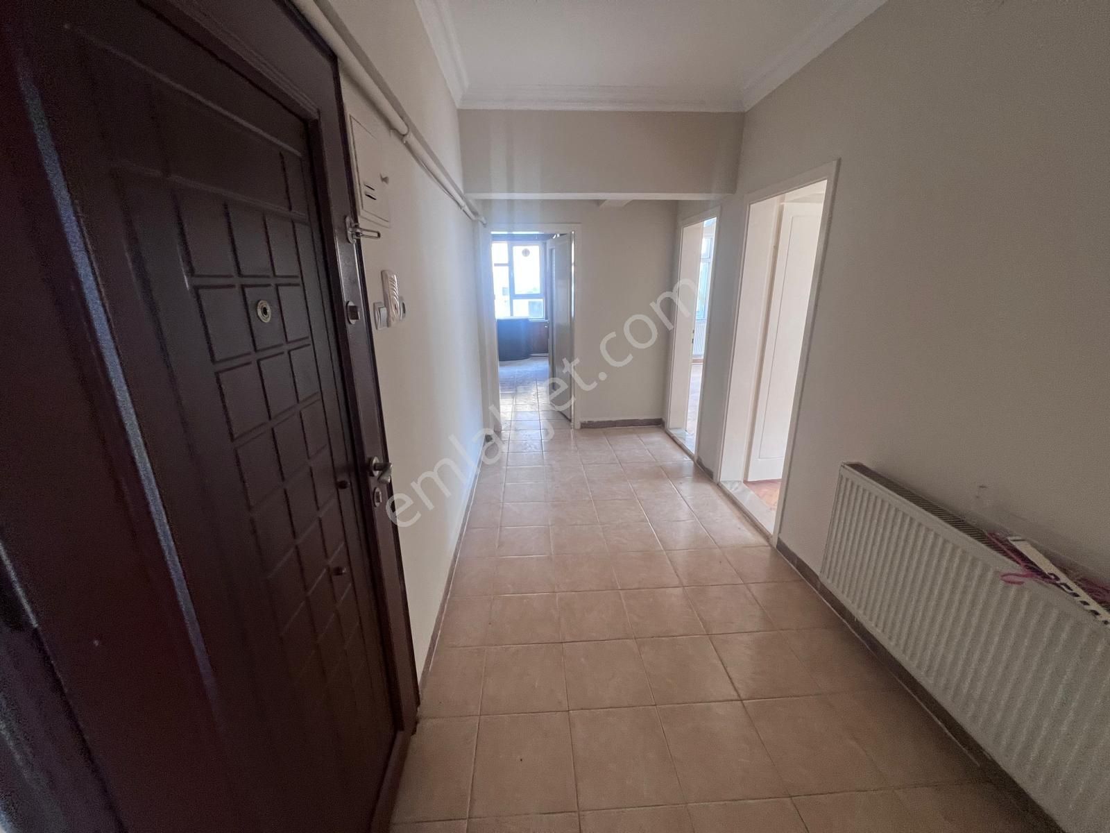 Kalkınma Mahallesi'nde Kiralık 2+1 Daire - Görsel 15