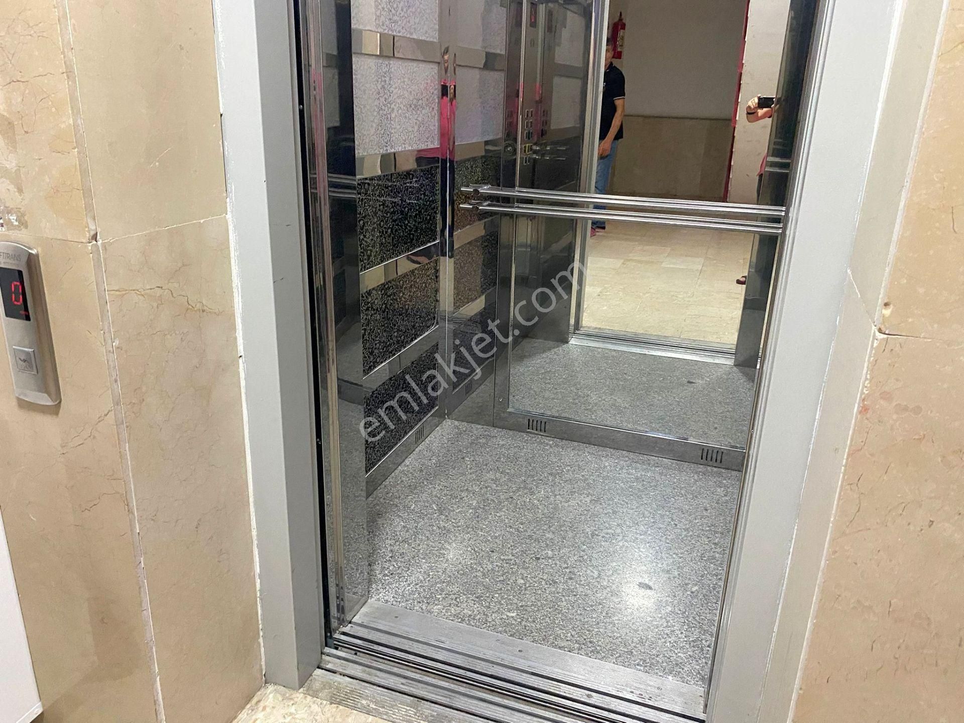 Yeni Bayındır'da, Manzaralı, Katta, 3+1, Çok Geniş, Güney Cephe - Görsel 5