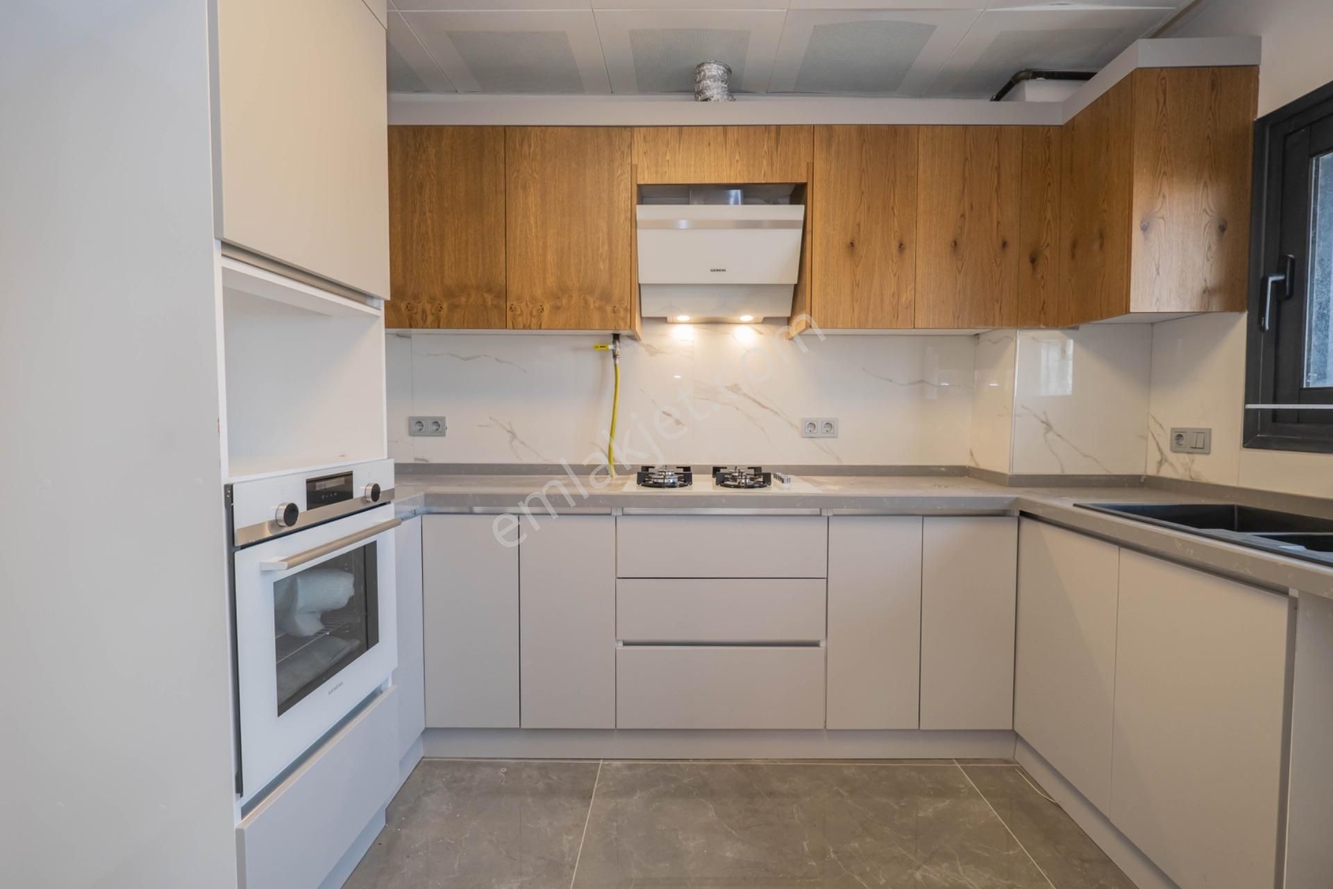 Urla Çamlıçay'da Yerden Isıtmalı Müstakil Bahçeli 3+1 Villa - Görsel 13