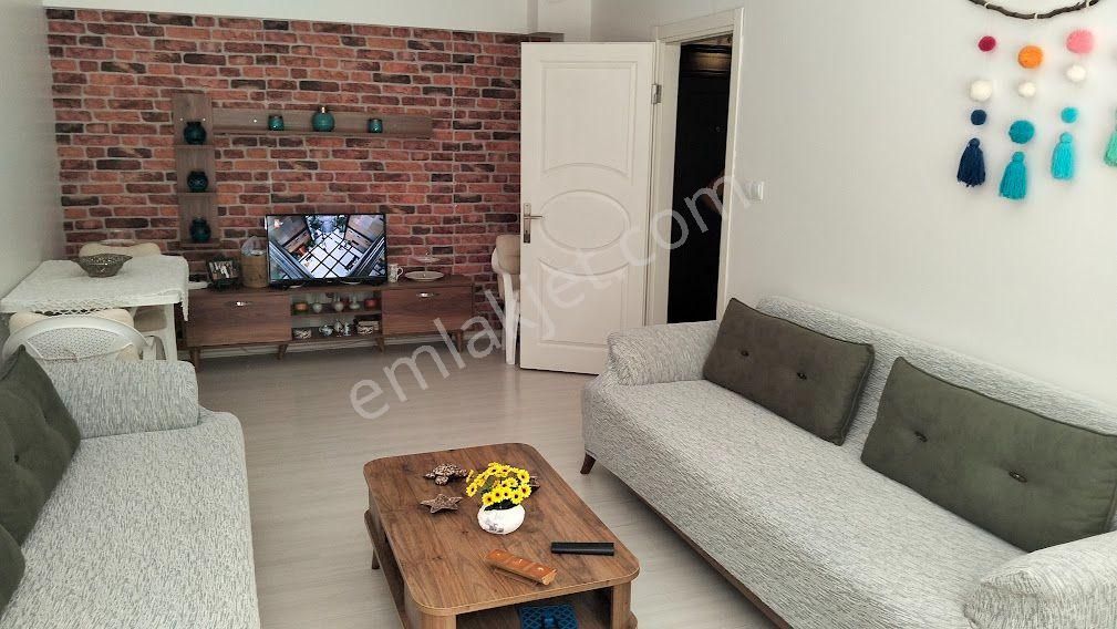 Ayvalık Sarımsaklı Denize Yakın Bakımlı 2+1 Satılık Daire - Görsel 3