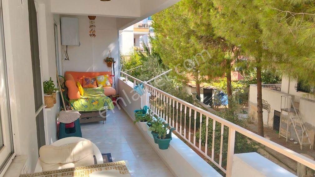 Ayvalık Sarımsaklı Denize Yakın Bakımlı 2+1 Satılık Daire - Görsel 4