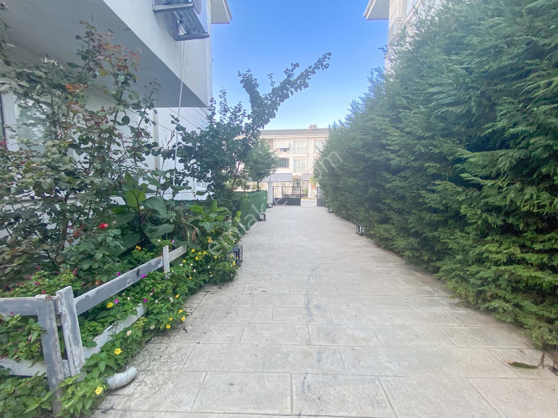 Kumbağ'da Havuzlu Sitede Bahçeli Eşyalı/eşyasız Kiralık 1+1 Daire - Görsel 9