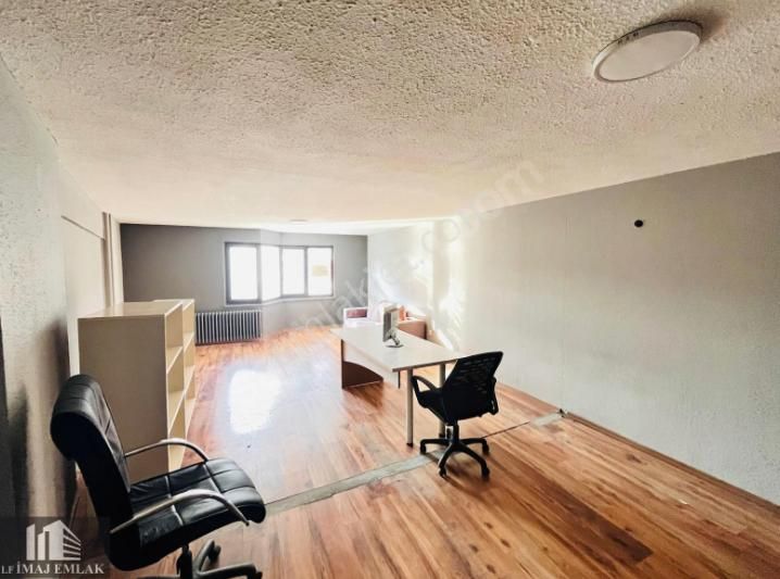 Kadıköy En İşlek Caddesinde İş Hanında 210 M2 Yatırımcılara Ofis - Görsel 24