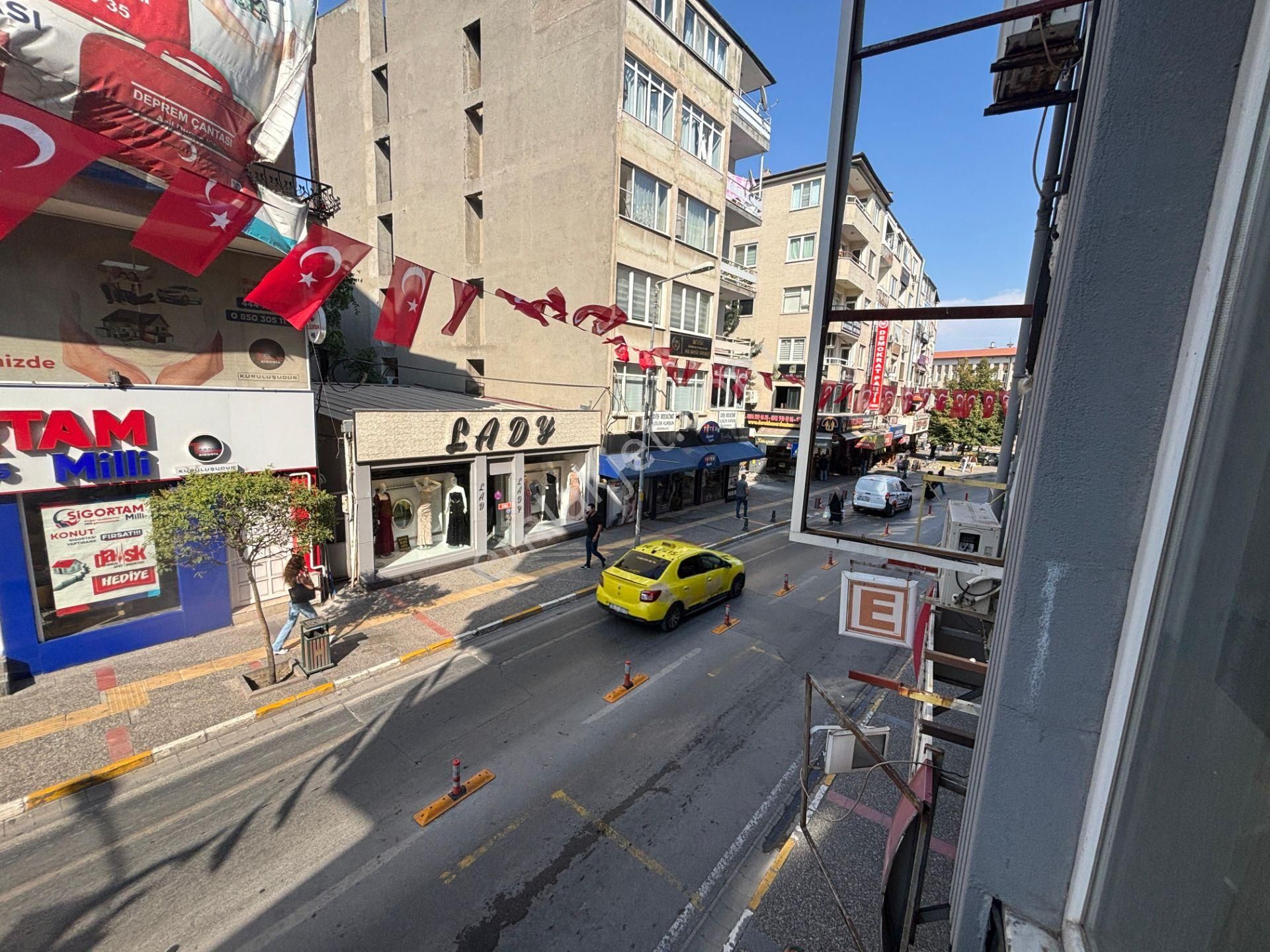 Cb King'den Altı Eylül Mahallesi Kızılay Caddesi Satılık Daire - Görsel 21