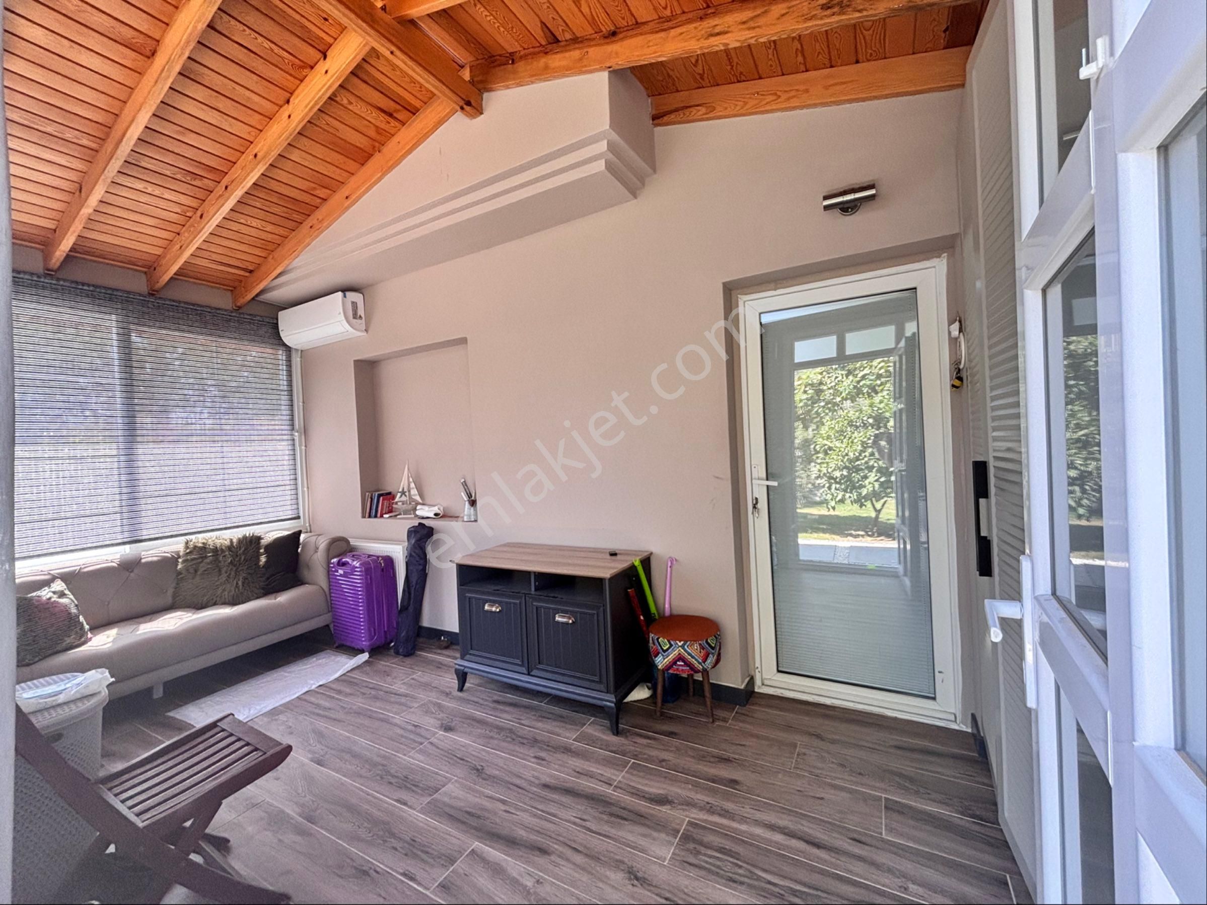 Bademler Hekimköy Sitesi İçerisinde 3+1 Ful Eşyalı Kiralık Havuzlu Villa - Görsel 4