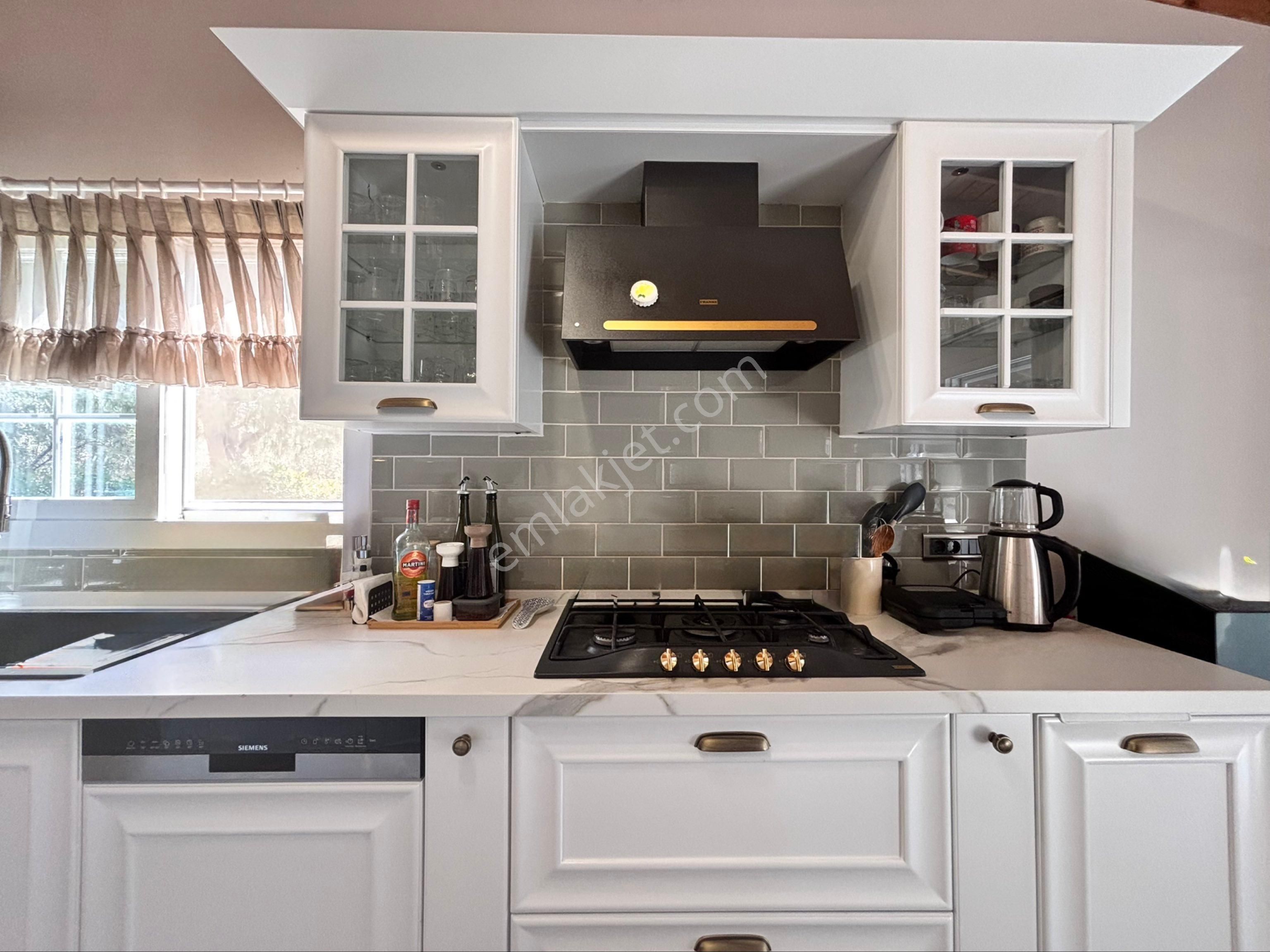 Bademler Hekimköy Sitesi İçerisinde 3+1 Ful Eşyalı Kiralık Havuzlu Villa - Görsel 16