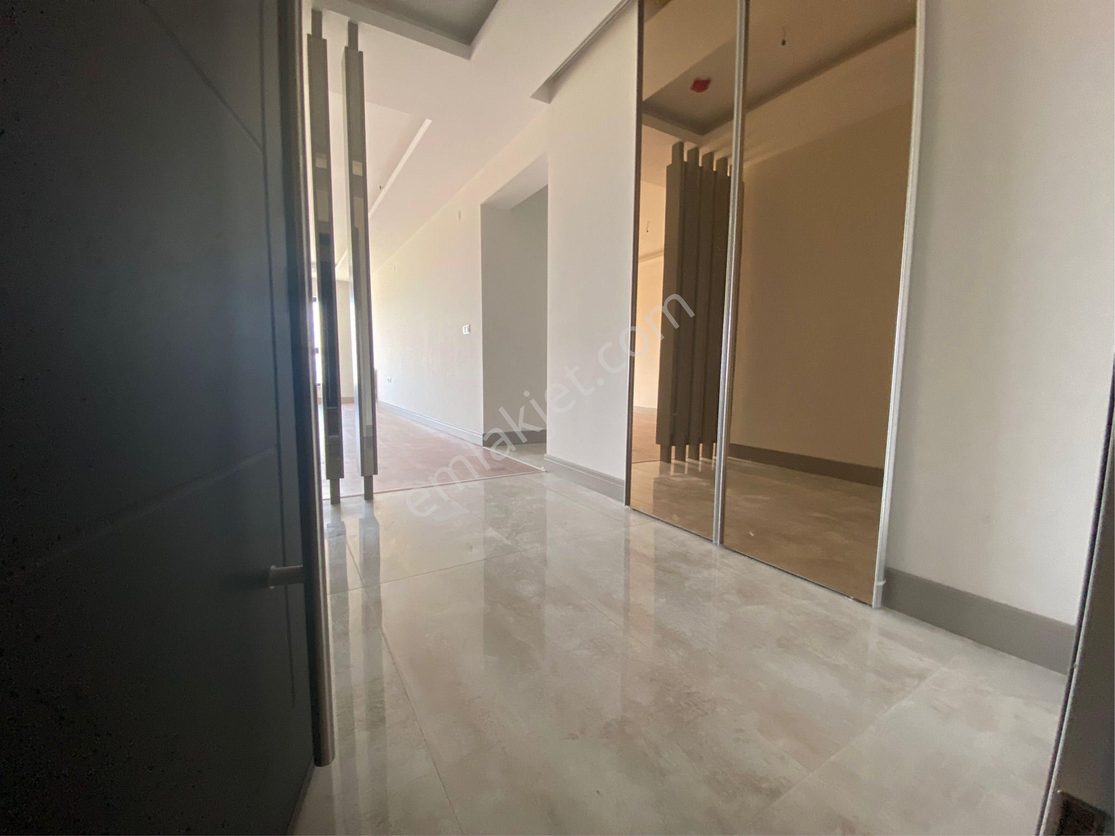 Zirveden Batı Konutları Satılık Lüks 4+1 Daire - Görsel 9