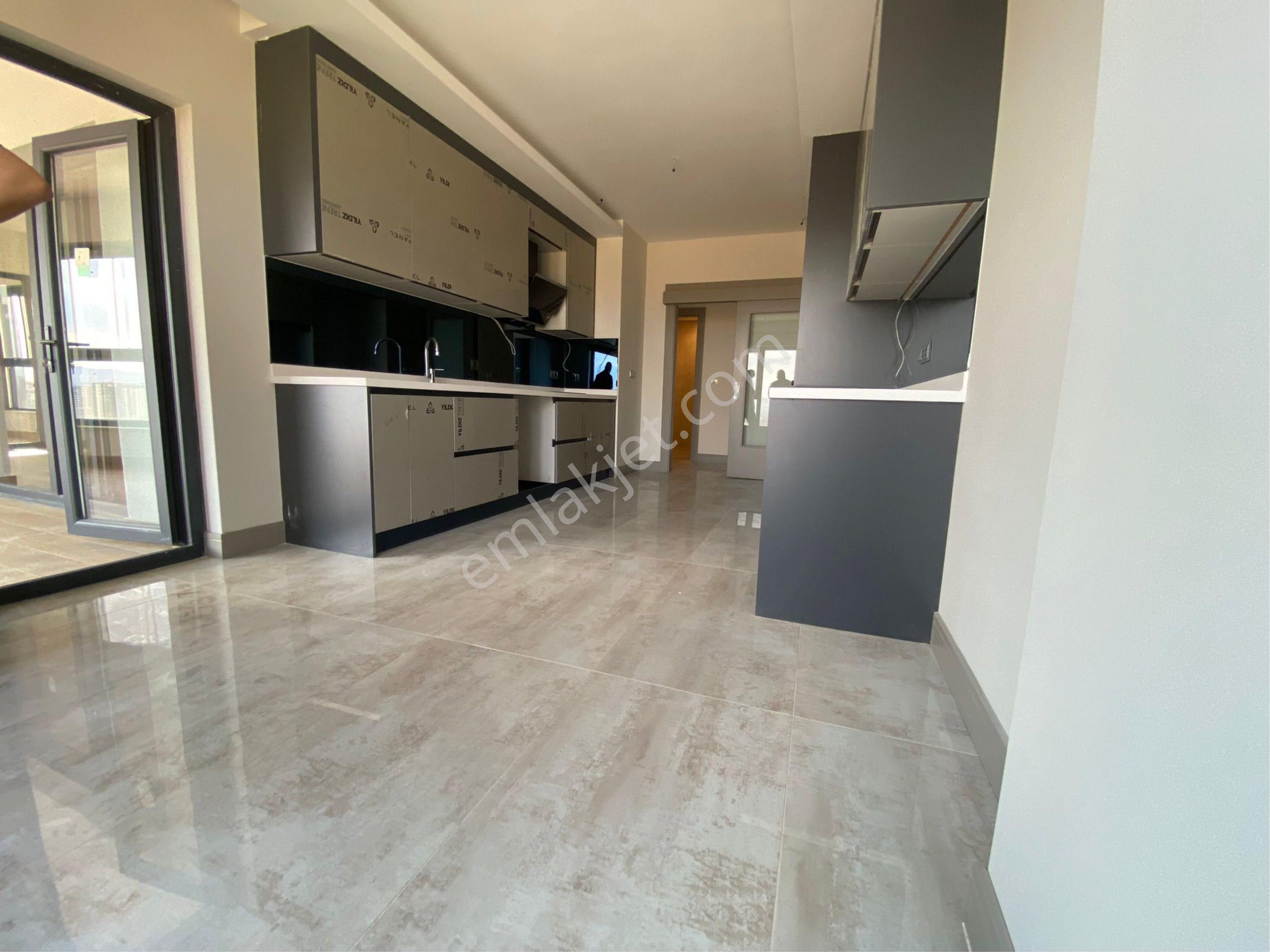 Zirveden Batı Konutları Satılık Lüks 4+1 Daire - Görsel 33