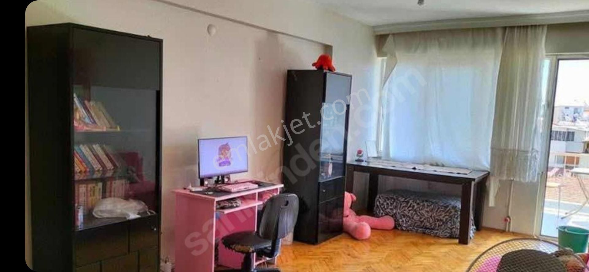 Aydın Nazilli Yöntem Emlaktan Karaçay Mahallesinde Çarşıya Yakın Bulvar Üzeri Satılık 3+1 Daire - Görsel 2