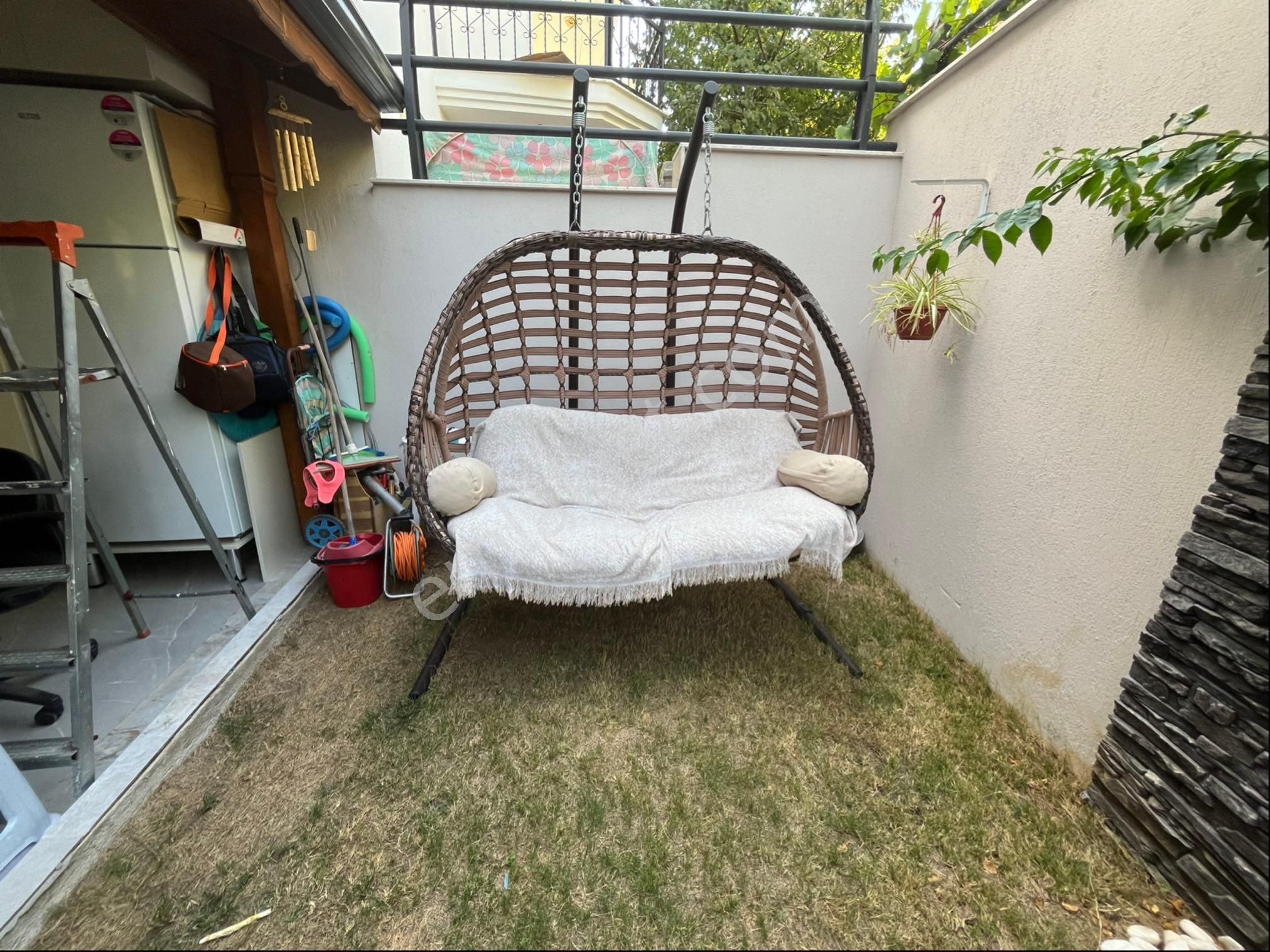 Özdere Merkezde Eşyalı Sıfır Villa - Görsel 26