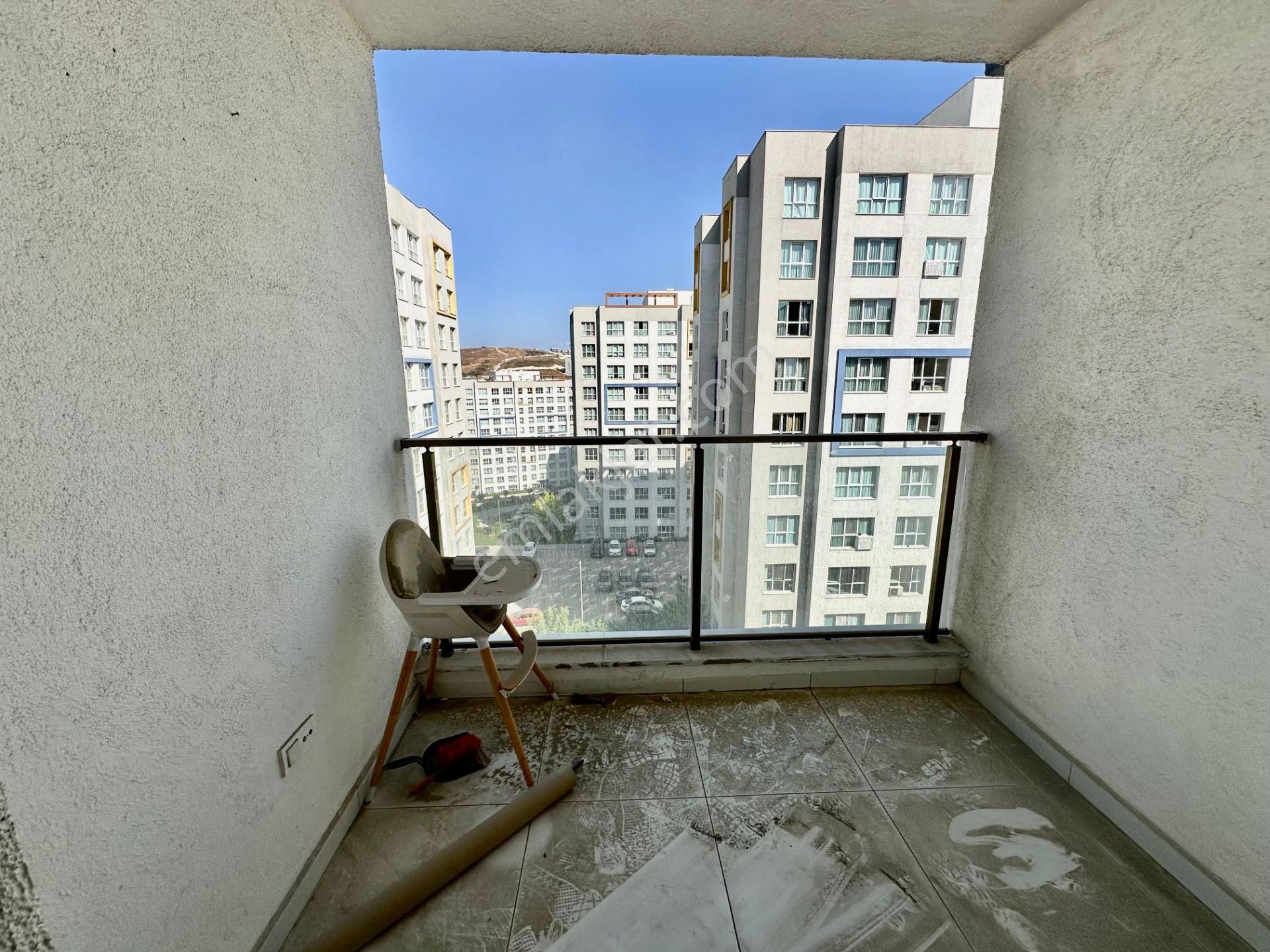 Pegaas'tan Gölkent Evlerinde Kiralık 4+1 Ara Kat Lüx Daire - Görsel 10