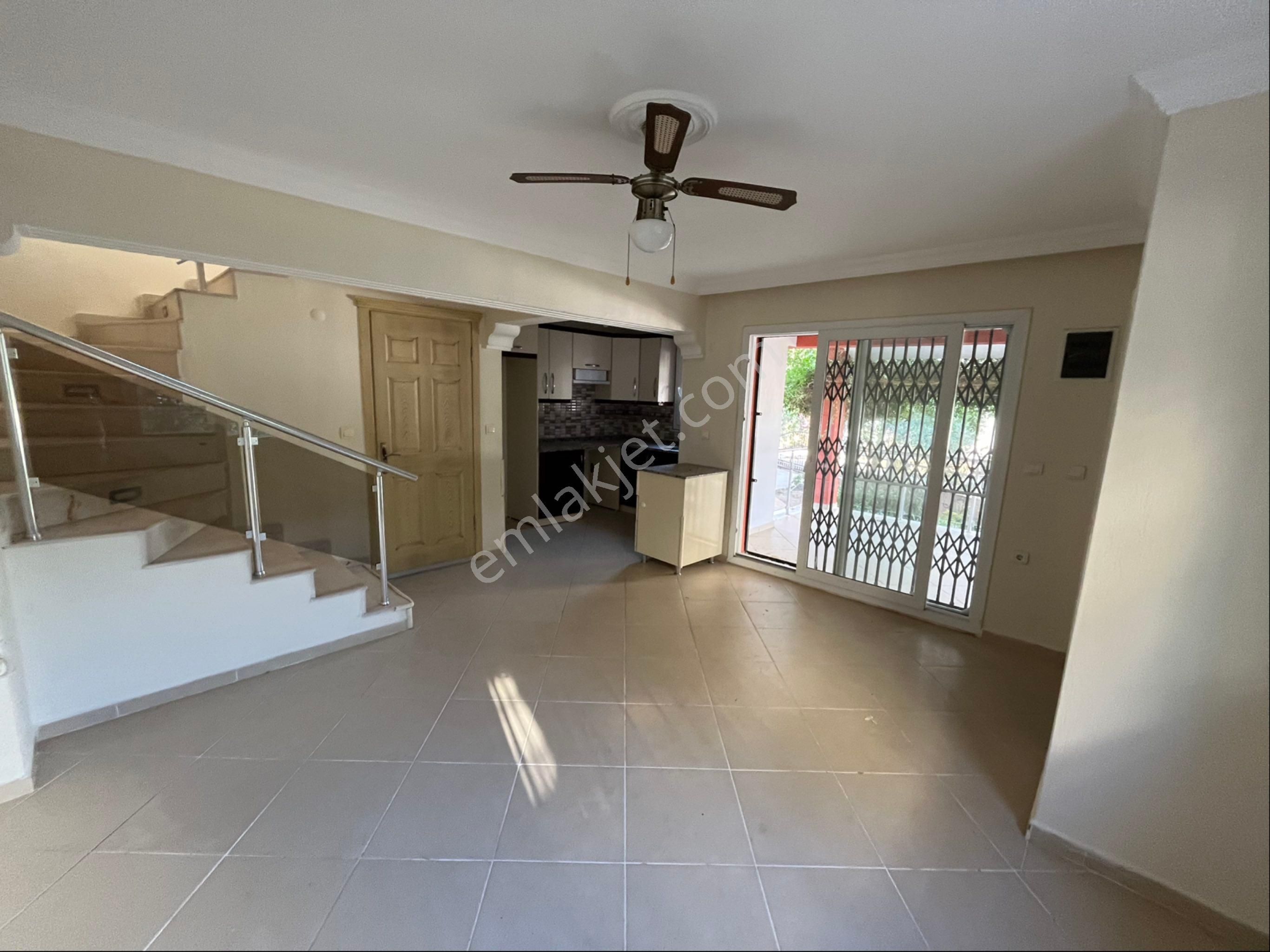 Özdere Deniz Tarafında Müstakil Otoparklı Villa - Görsel 17