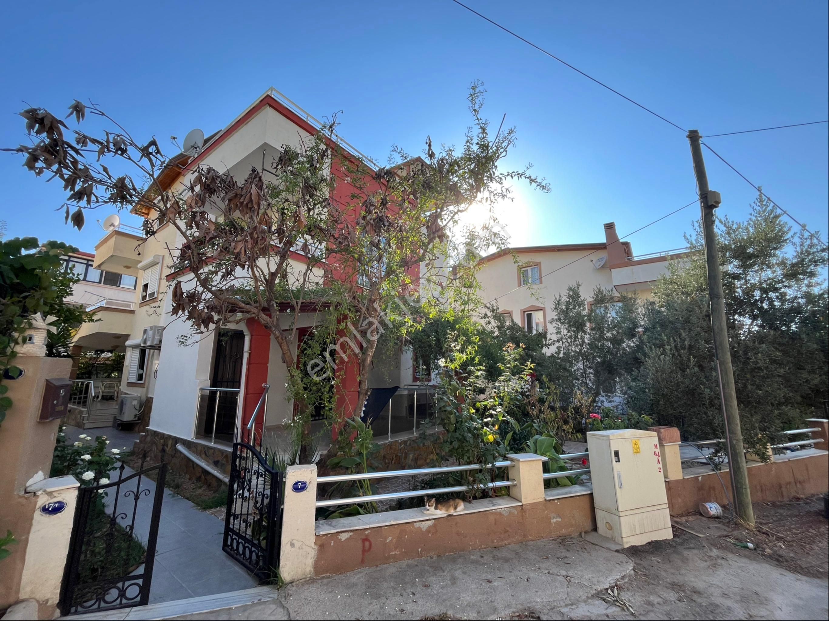 Özdere Deniz Tarafında Müstakil Otoparklı Villa - Görsel 6